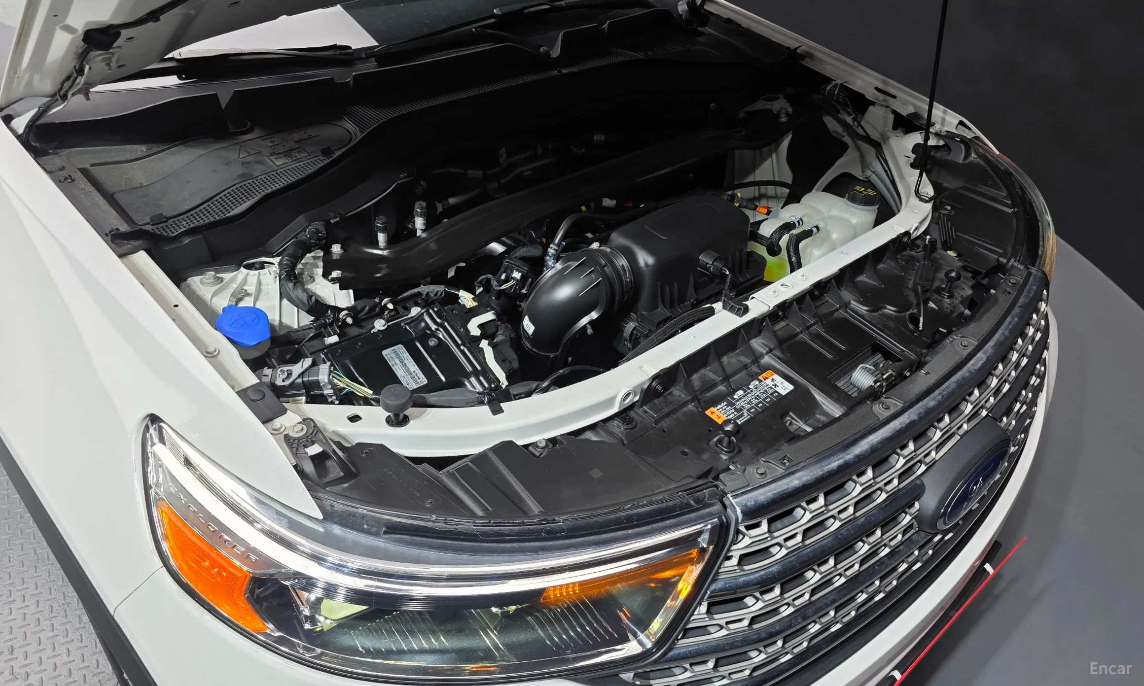Ford Explorer 6th Generation превью 6