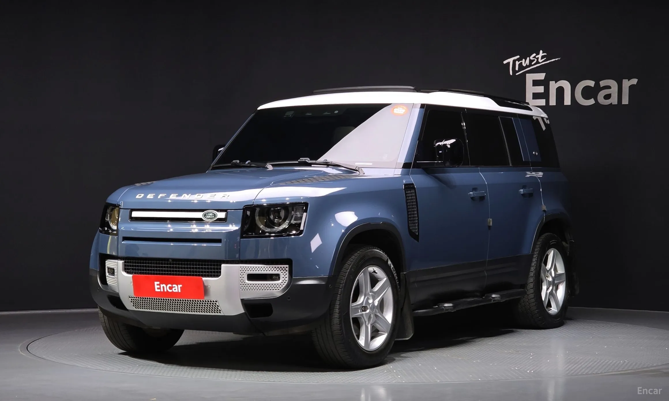 Land Rover Defender (L663)