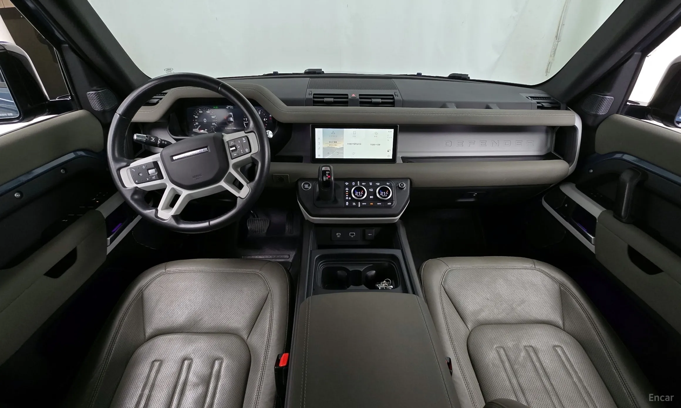 Land Rover Defender (L663) превью 7