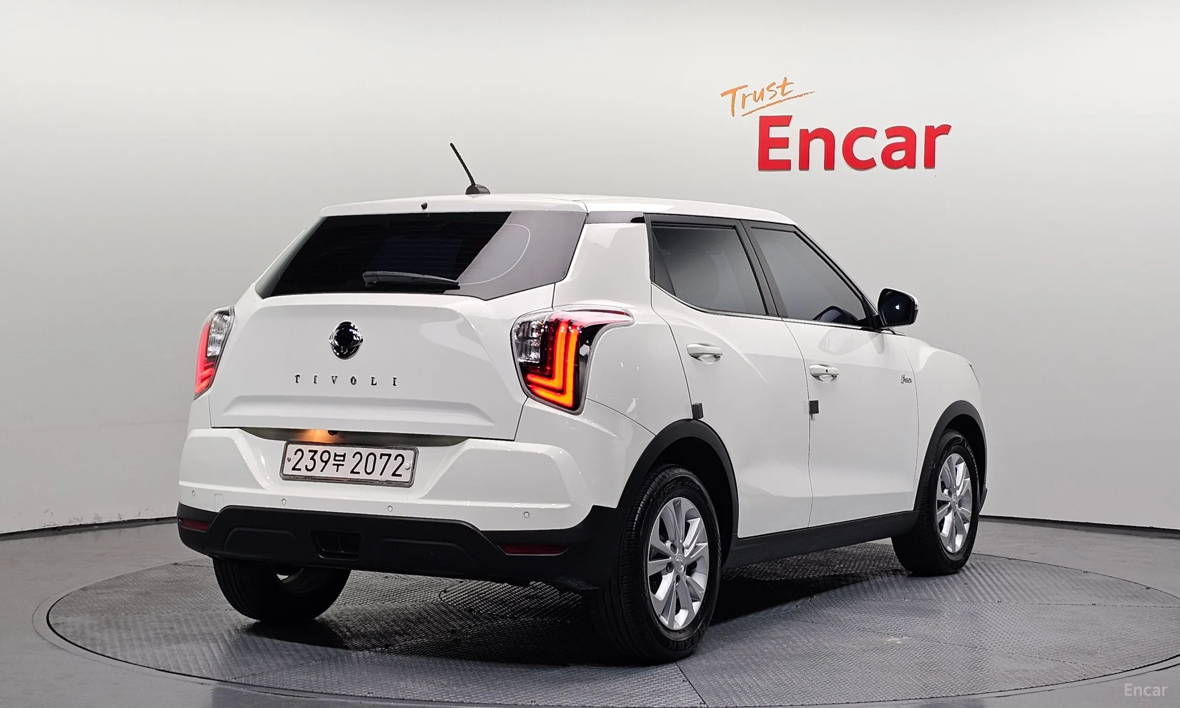 KG Mobility (SsangYong) Berry New Tivoli превью 2