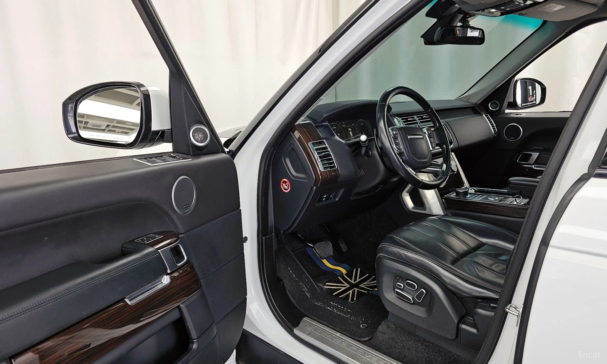 Land Rover Range Rover 4th Generation превью 10