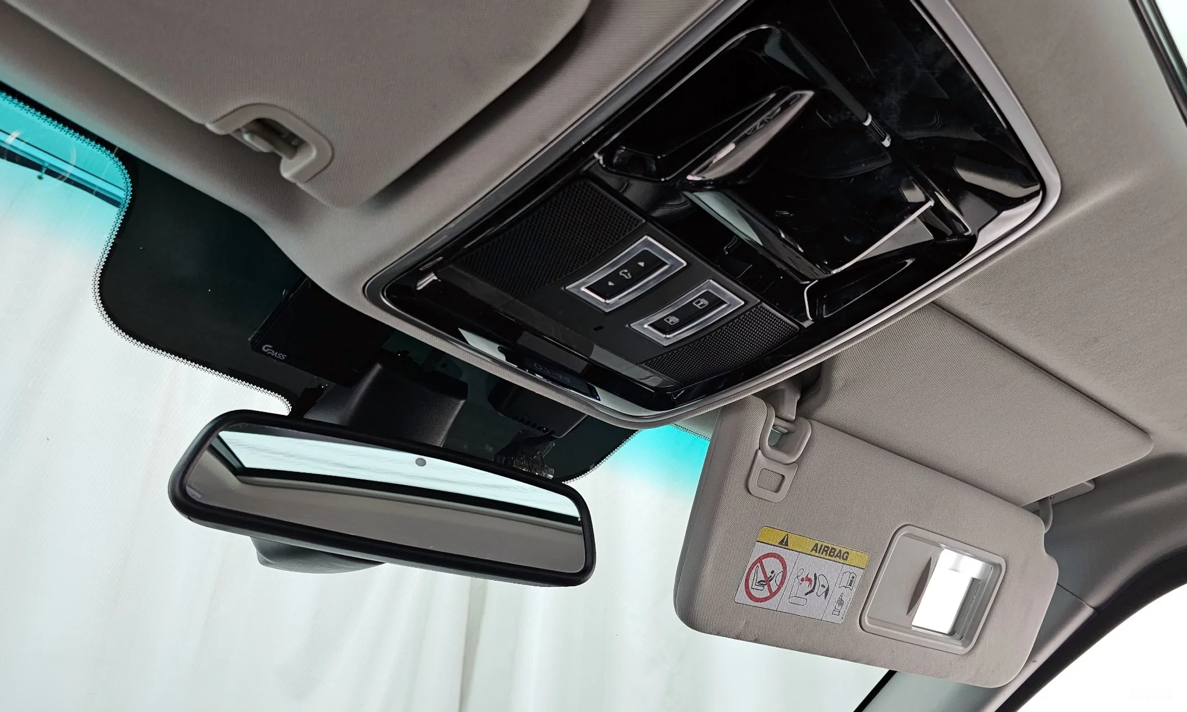 Land Rover Range Rover 4th Generation превью 17