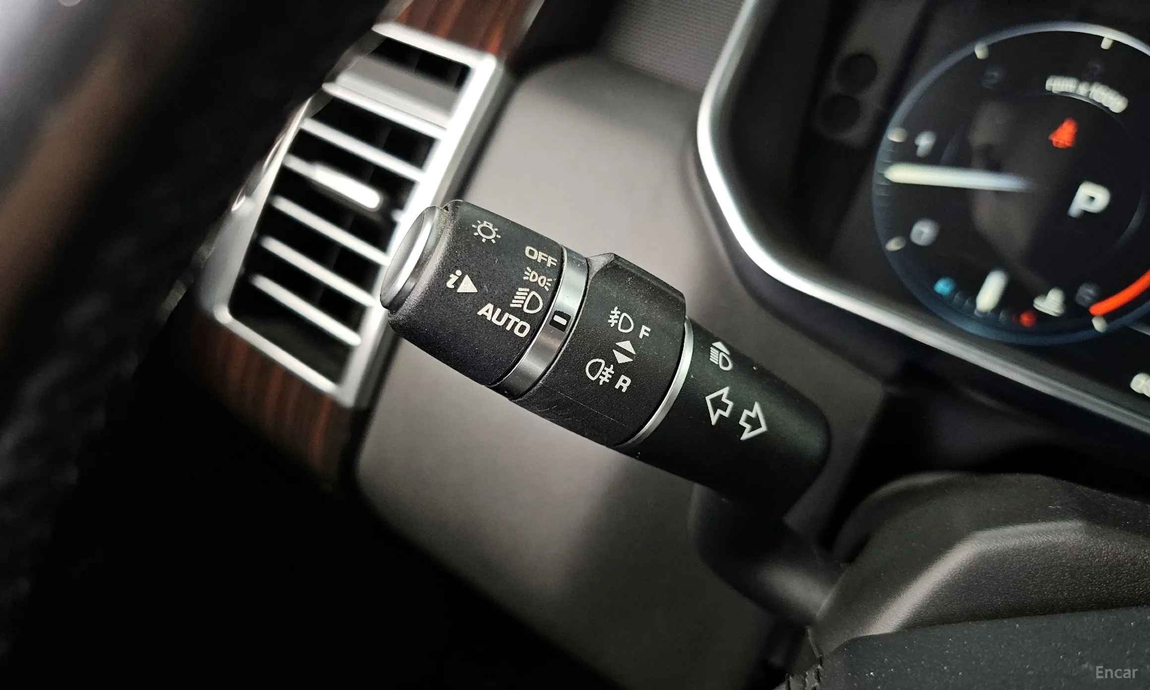 Land Rover Range Rover 4th Generation превью 18