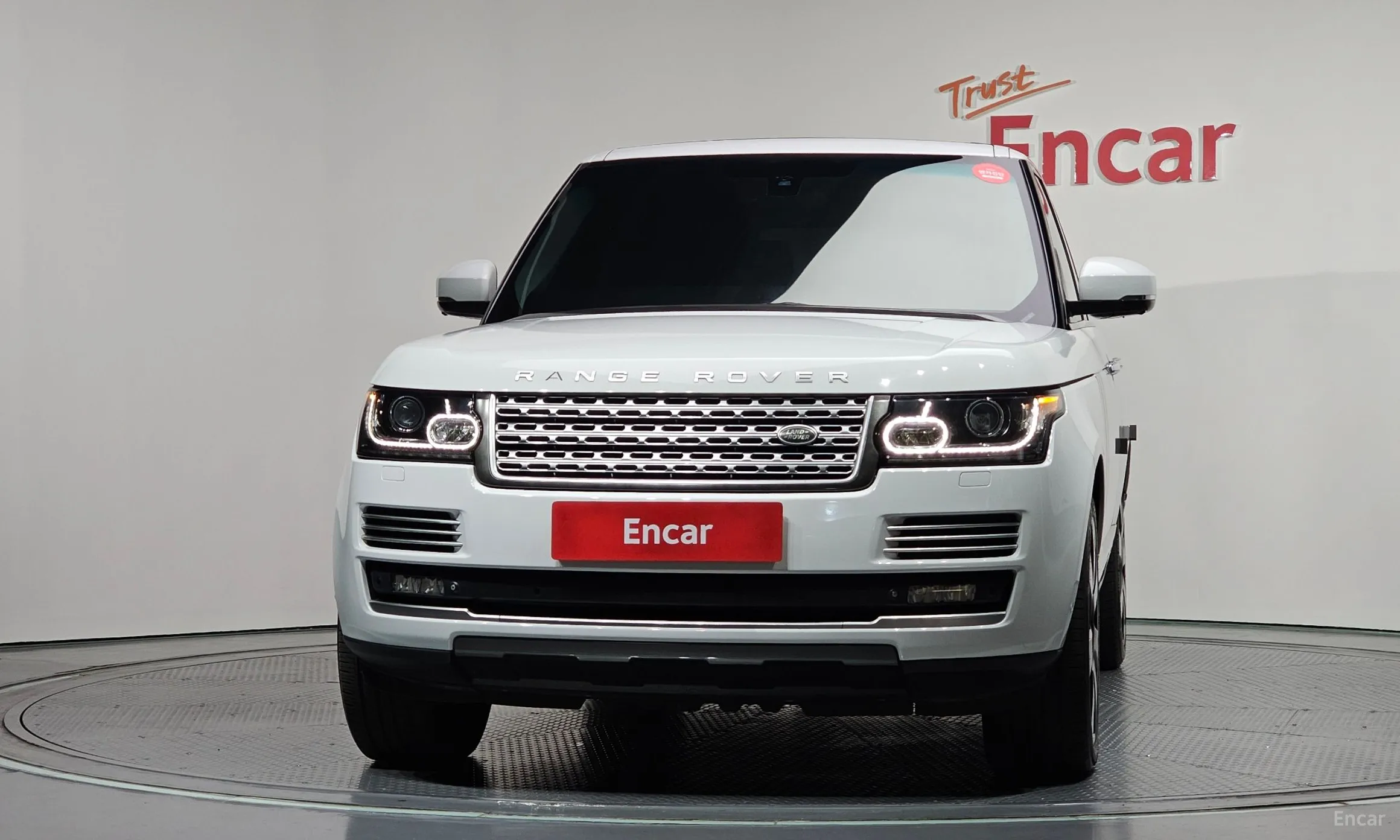 Land Rover Range Rover 4th Generation превью 3