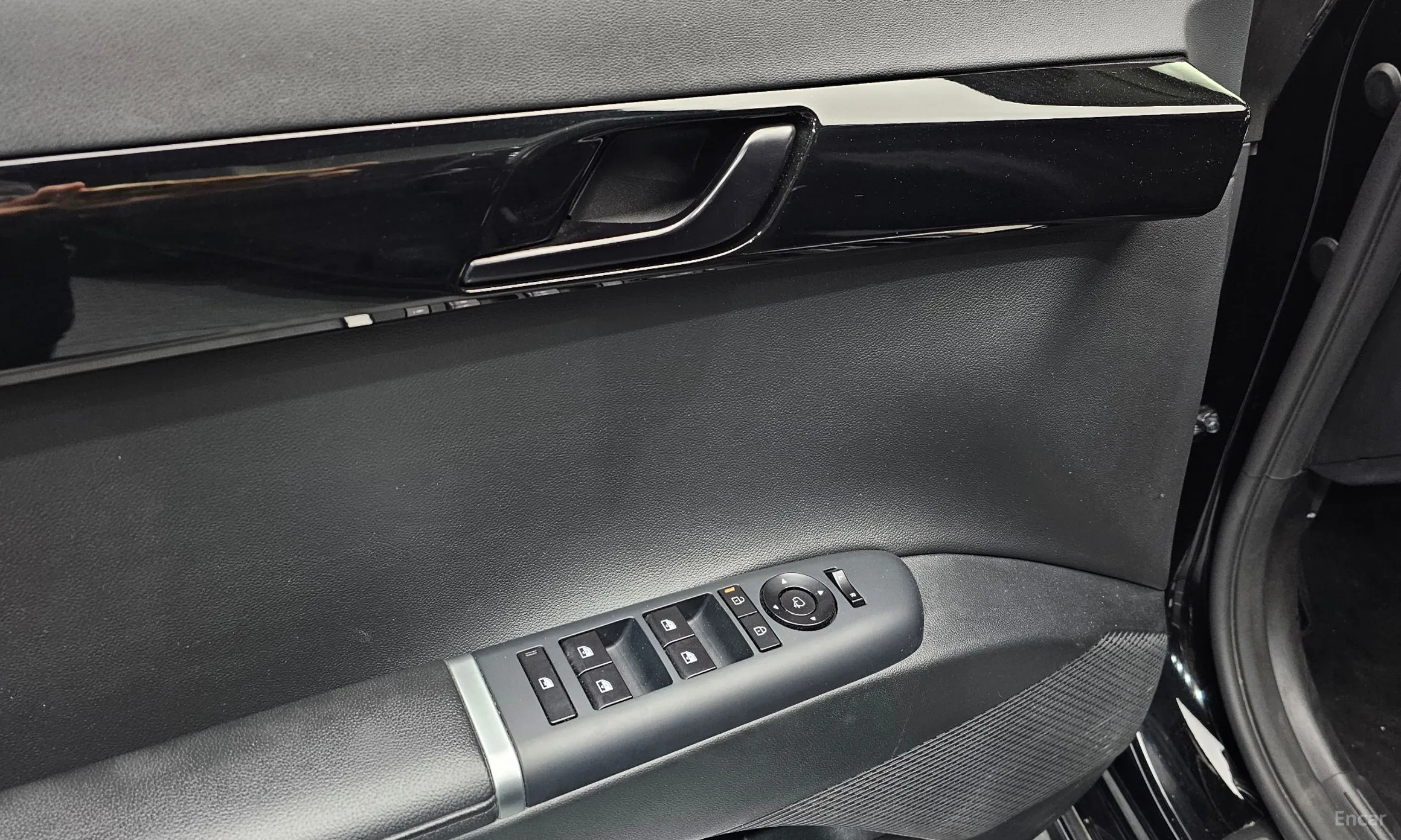 Hyundai Grandeur (GN7) превью 16
