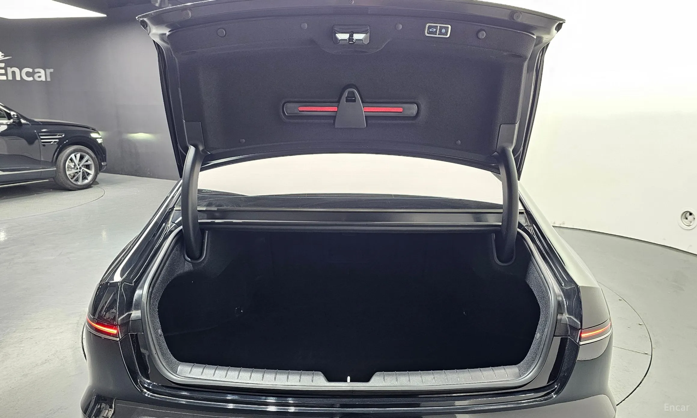 Hyundai Grandeur (GN7) превью 20