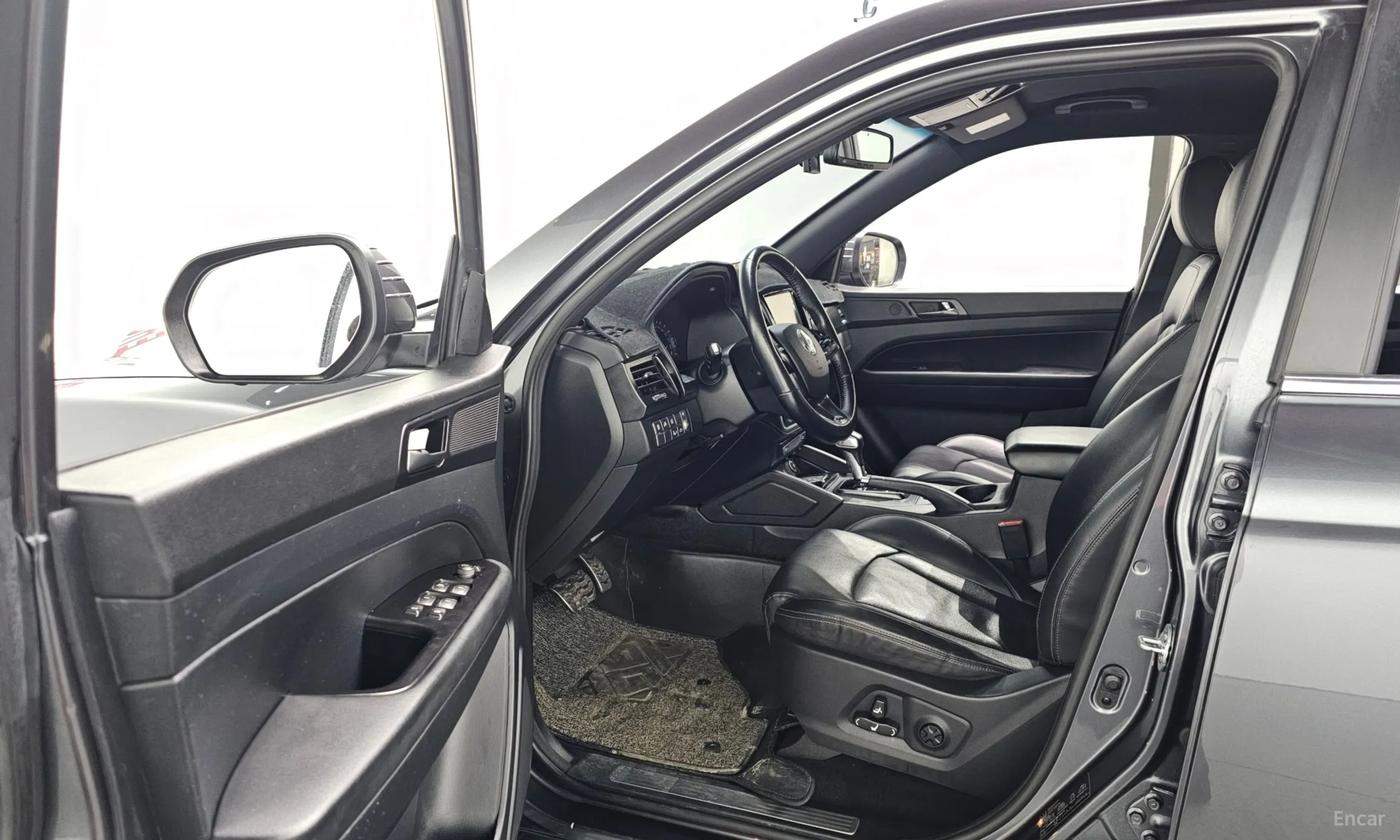 KG Mobility (SsangYong) Rexton Sports Khan превью 10