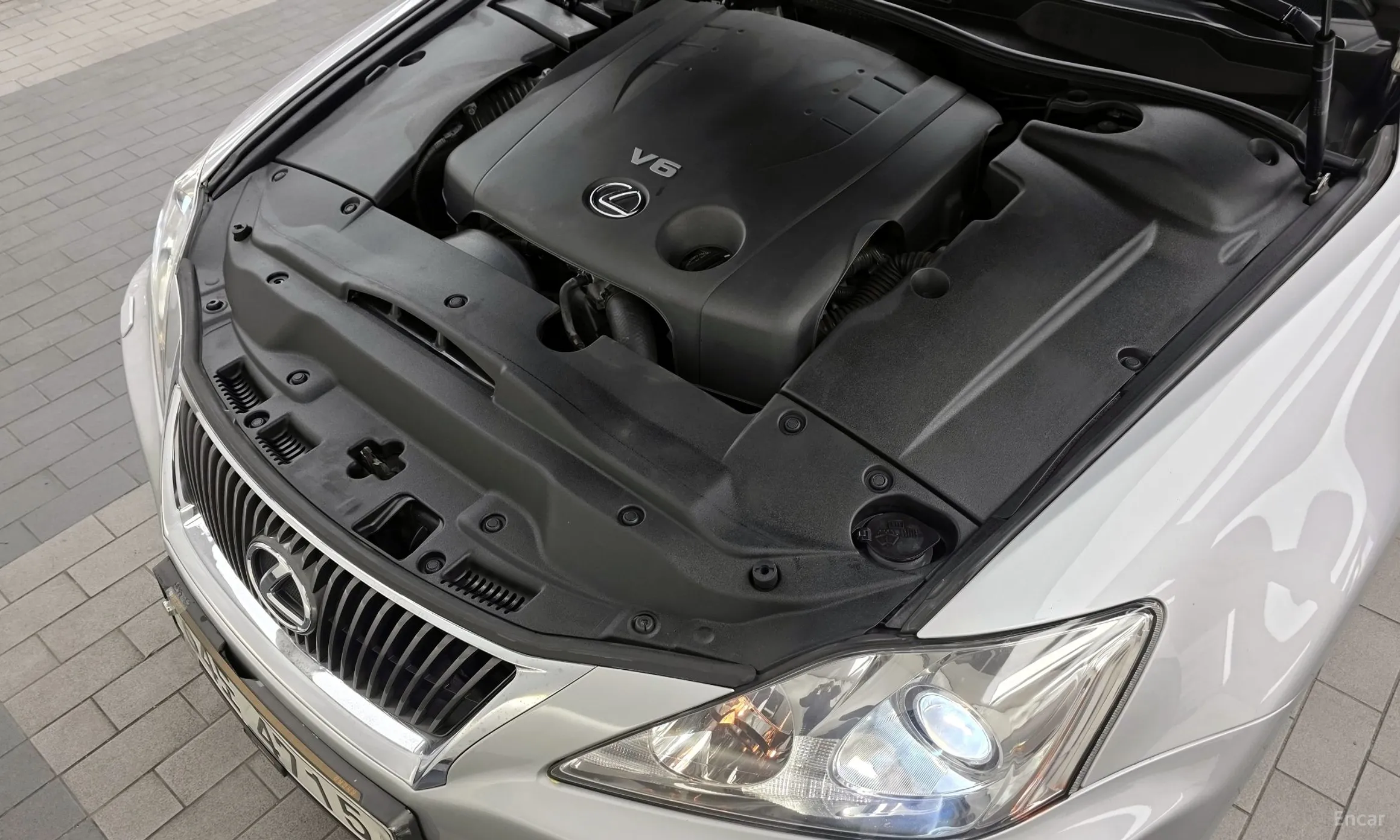 Lexus IS250 превью 6