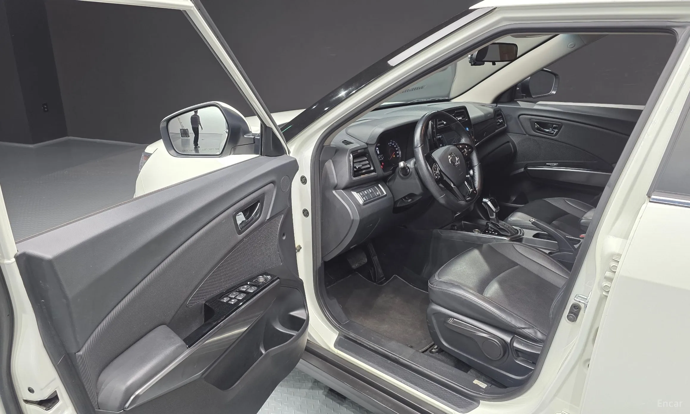 KG Mobility (SsangYong) Berry New Tivoli превью 11