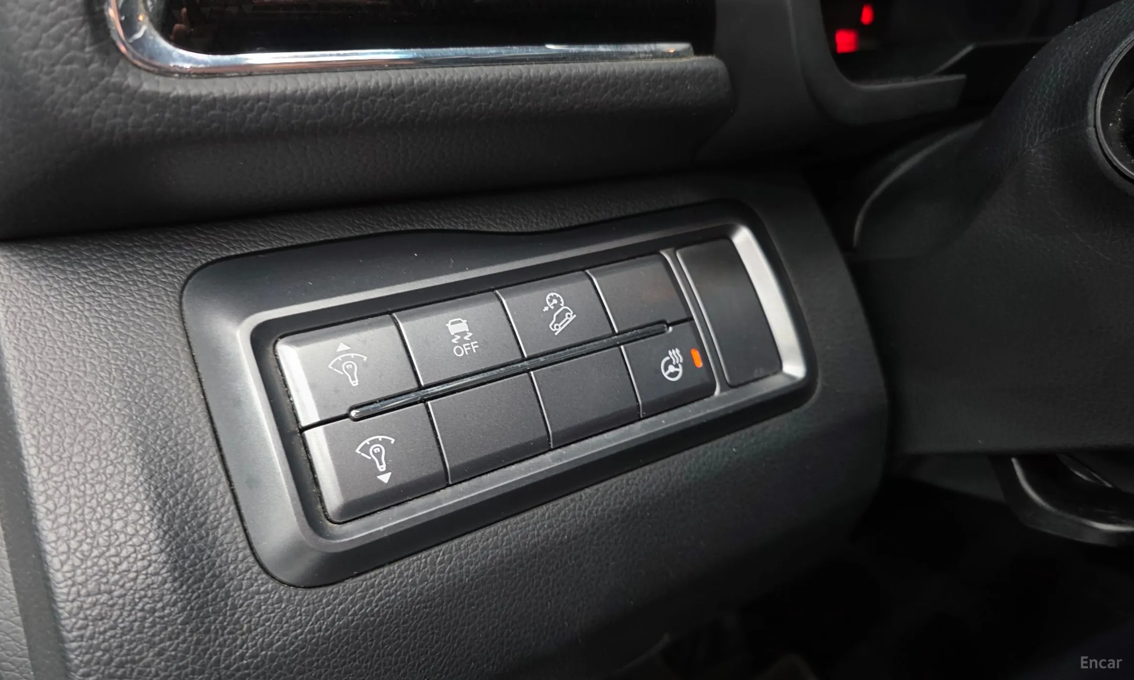 KG Mobility (SsangYong) Berry New Tivoli превью 16