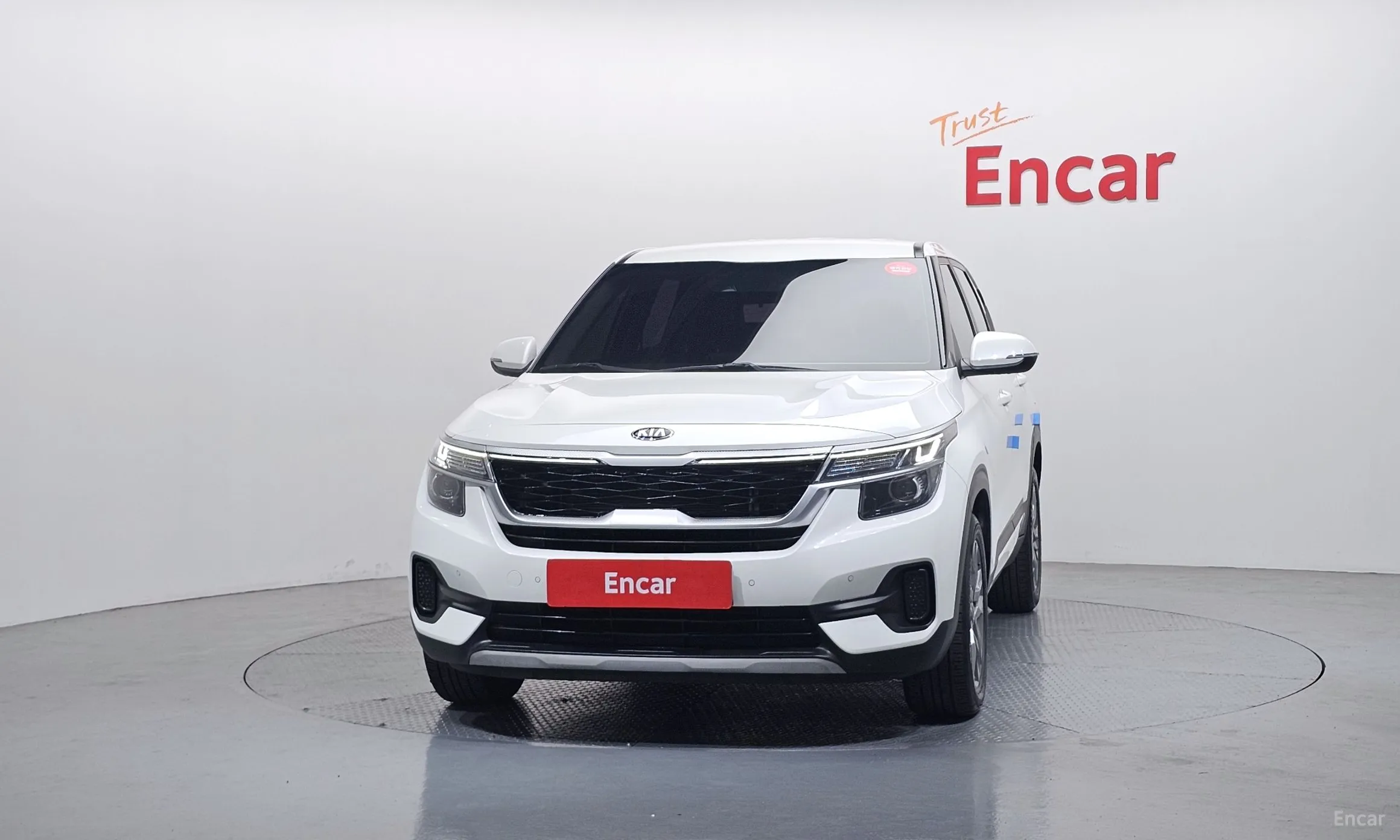 Kia Seltos превью 3