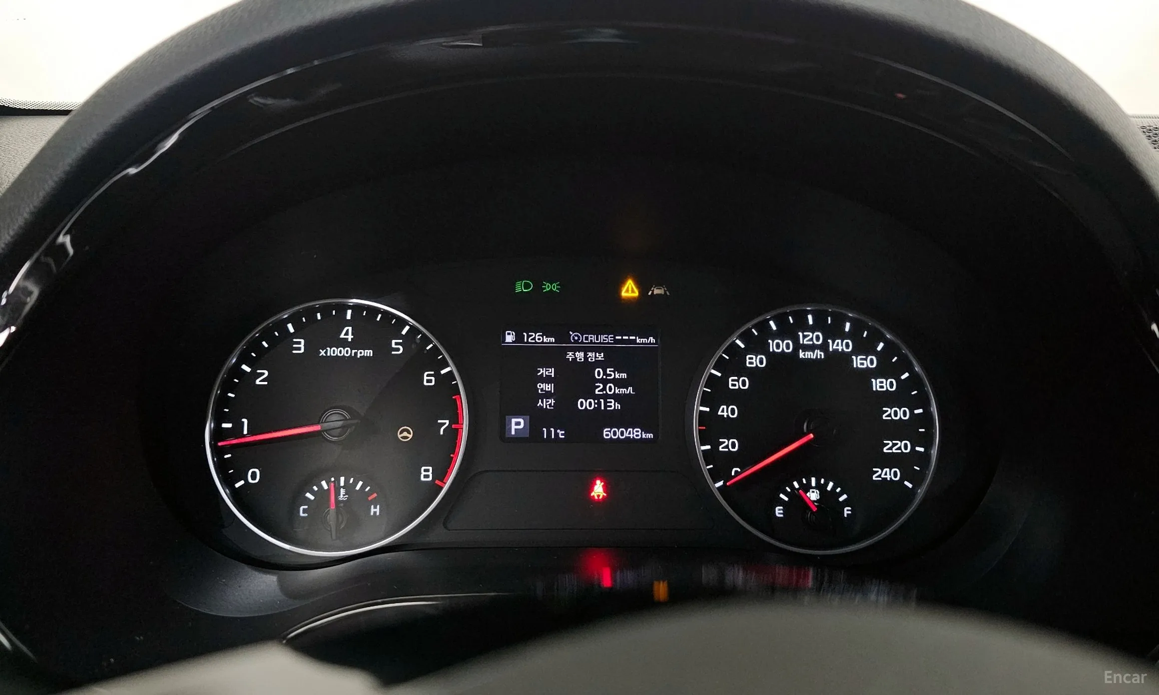 Kia Seltos превью 8
