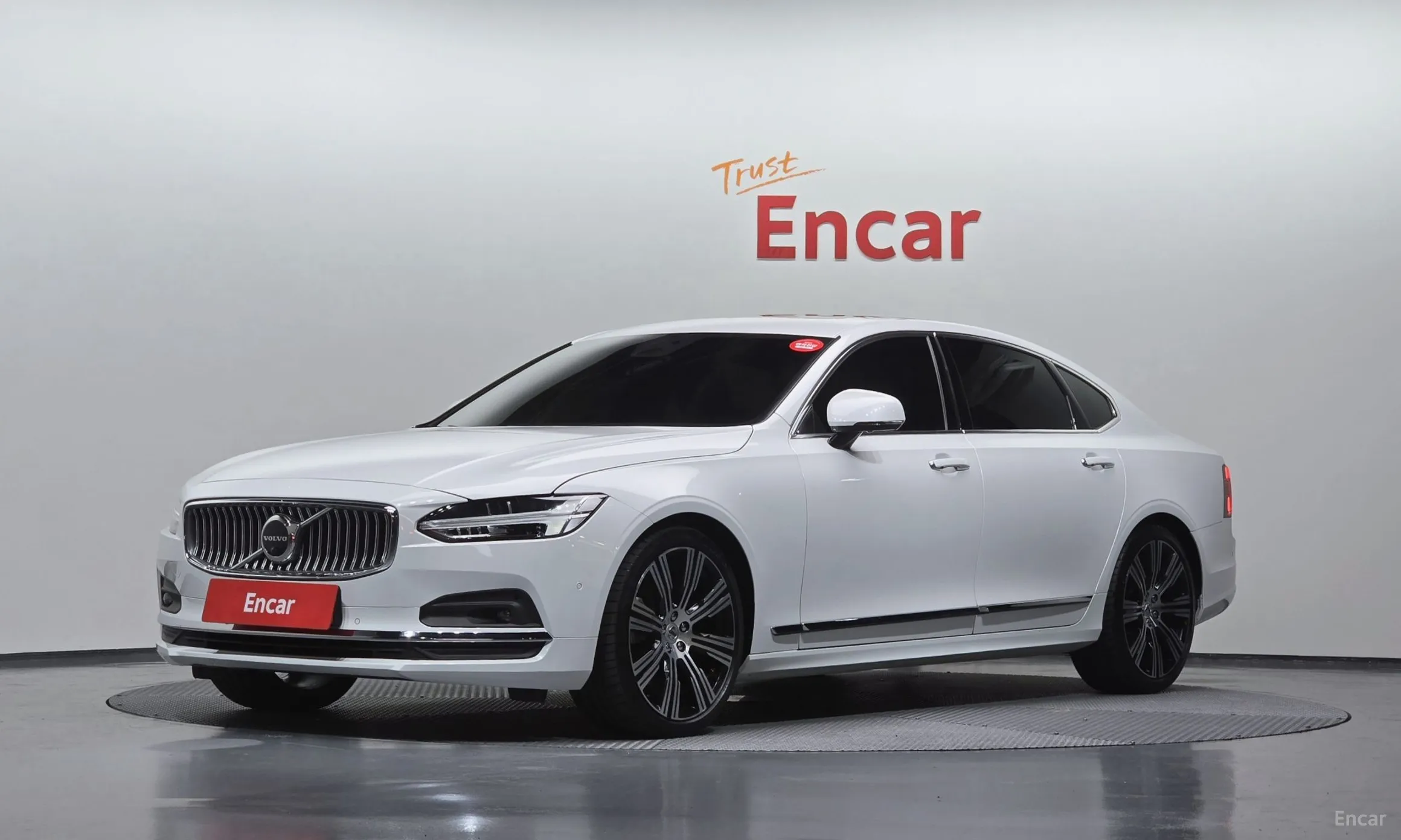 S90