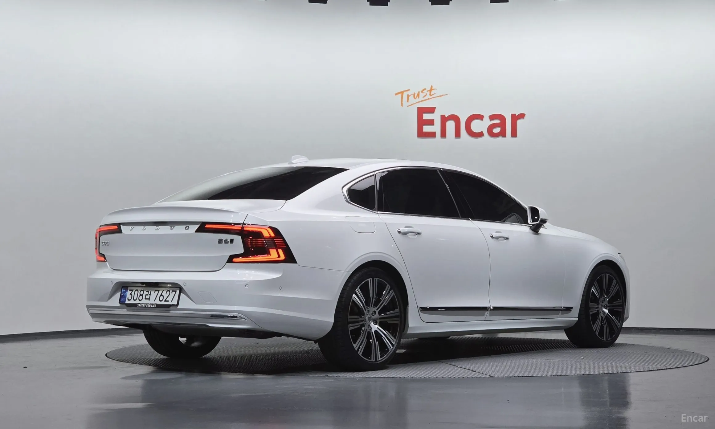 Volvo S90 превью 2