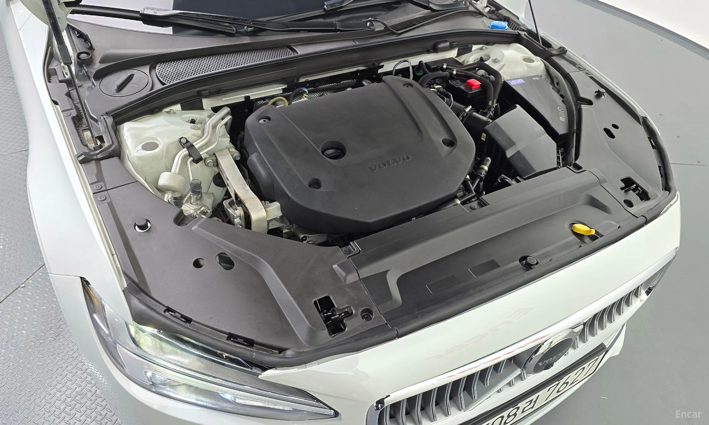 Volvo S90 превью 6