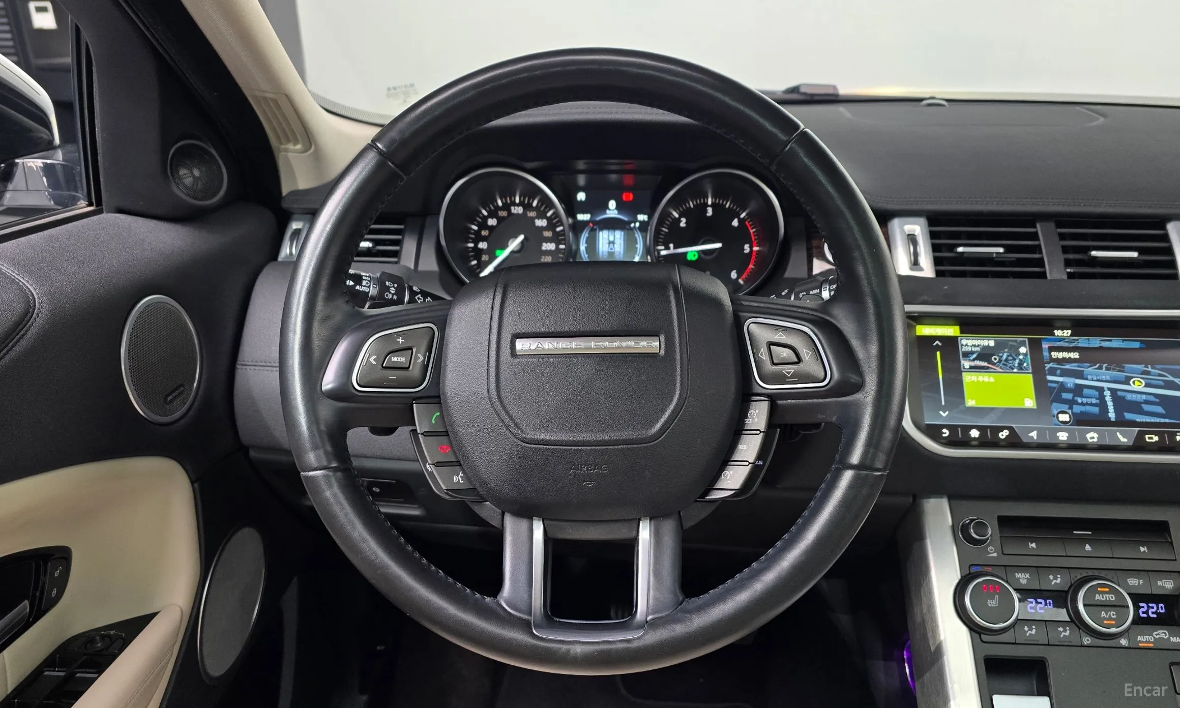 Land Rover Range Rover Evoque превью 13
