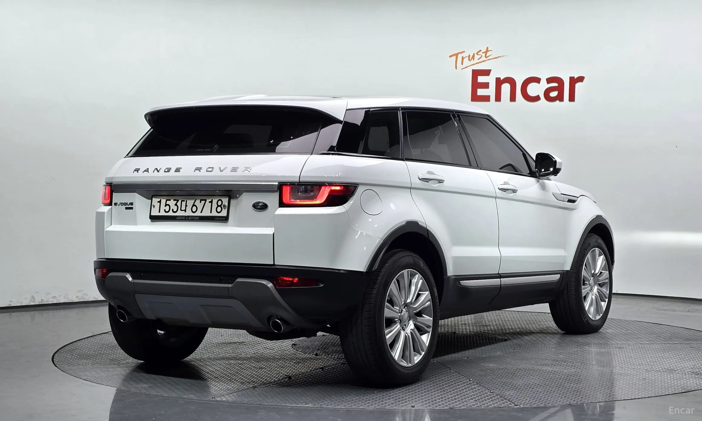 Land Rover Range Rover Evoque превью 2
