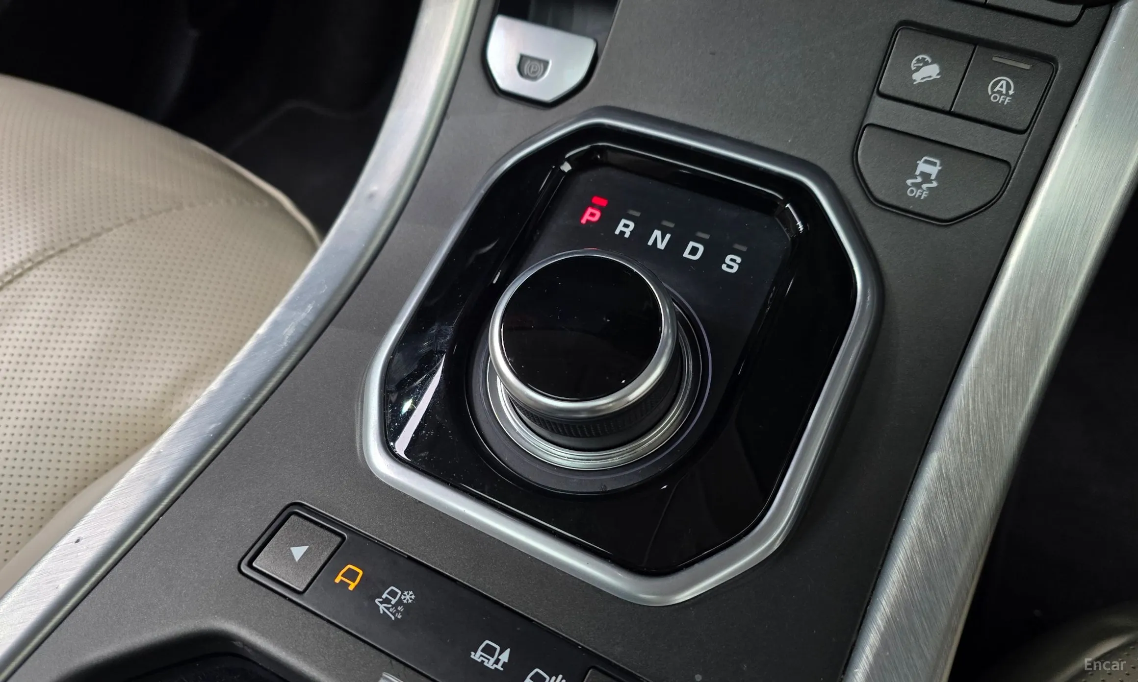 Land Rover Range Rover Evoque превью 9