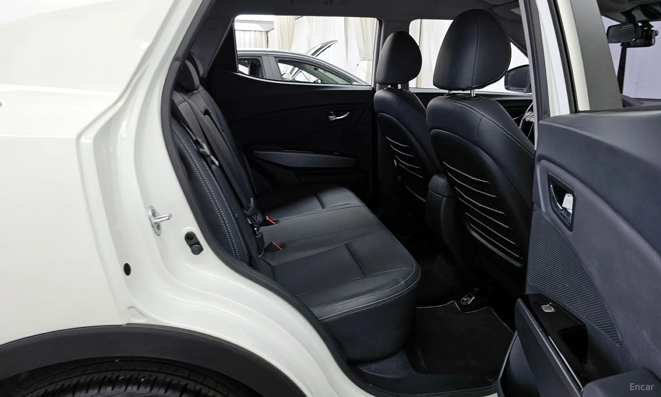 KG Mobility (SsangYong) Tivoli, Lazio превью 12