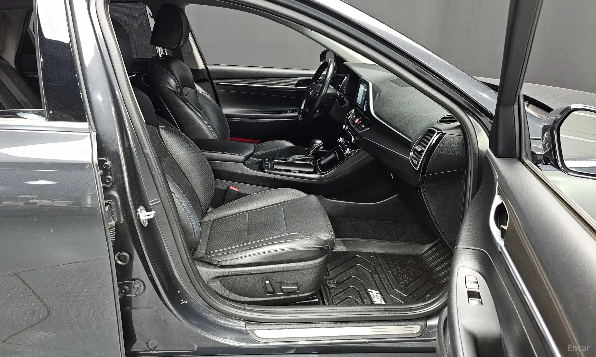 Hyundai Grandeur IG превью 11