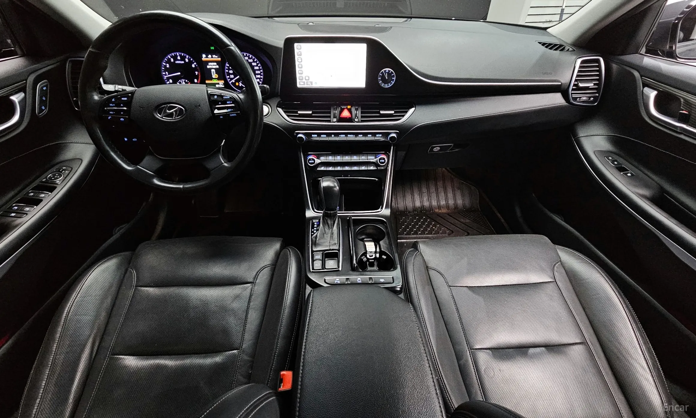 Hyundai Grandeur IG превью 7