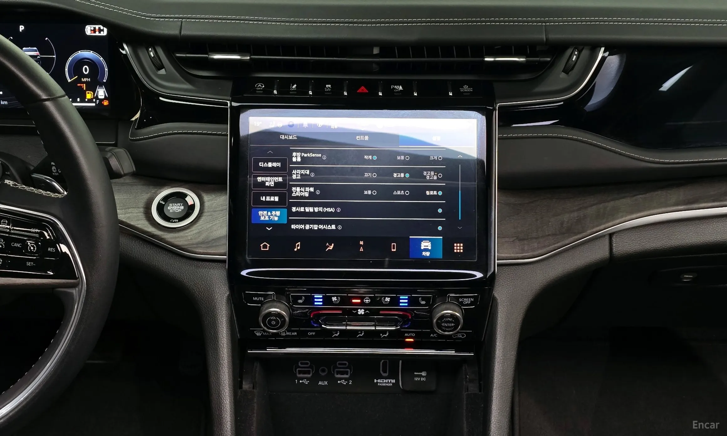 Jeep Grand Cherokee (WL) превью 17