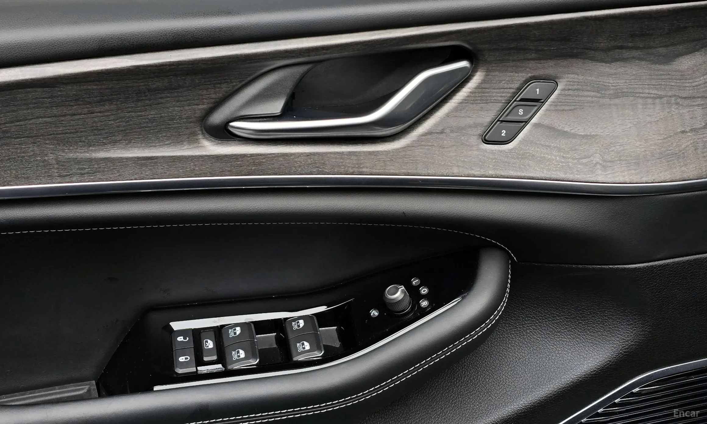 Jeep Grand Cherokee (WL) превью 19