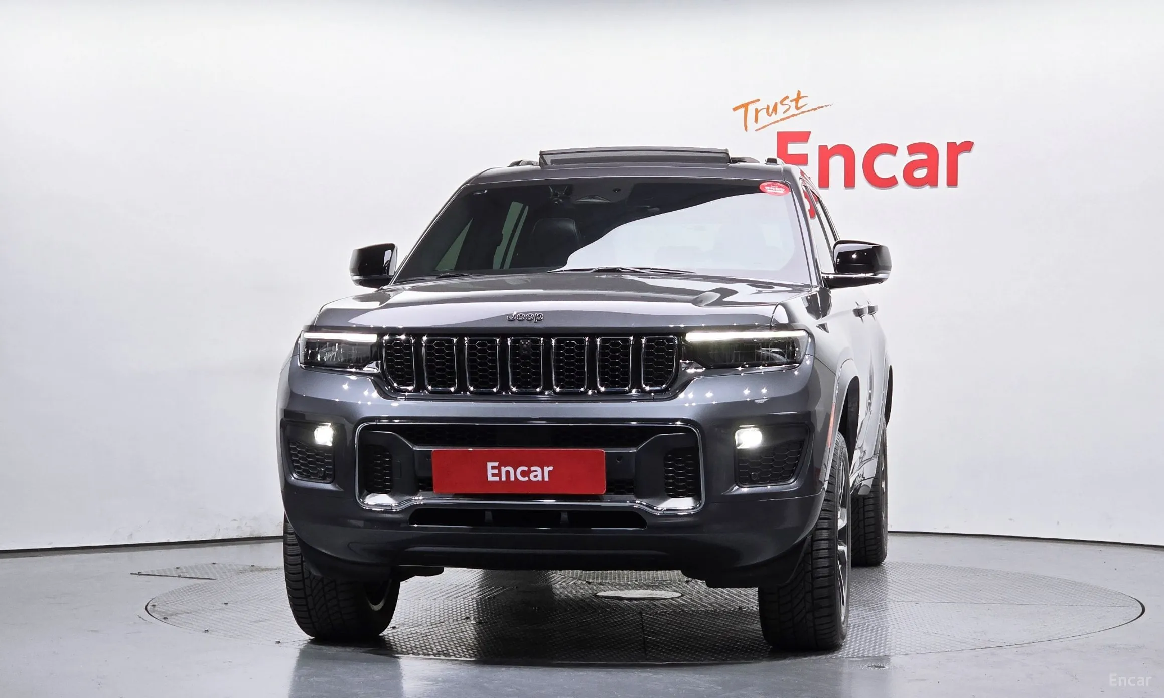 Jeep Grand Cherokee (WL) превью 3