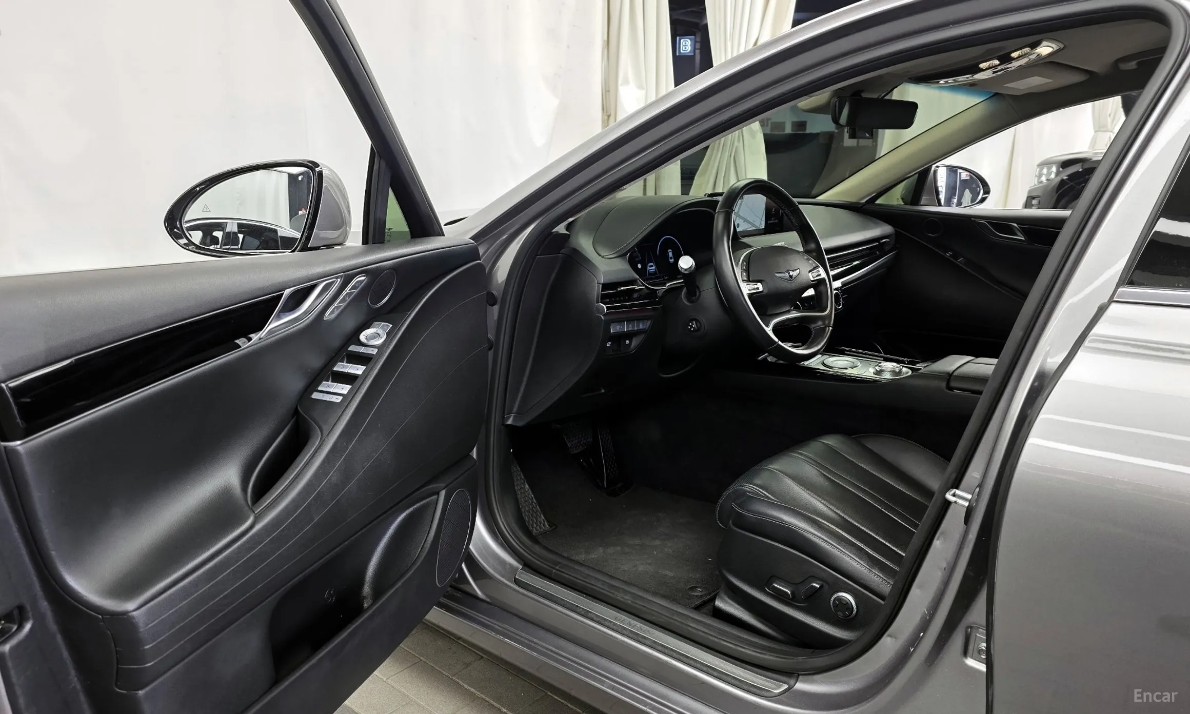 Genesis G80 (RG3) превью 10