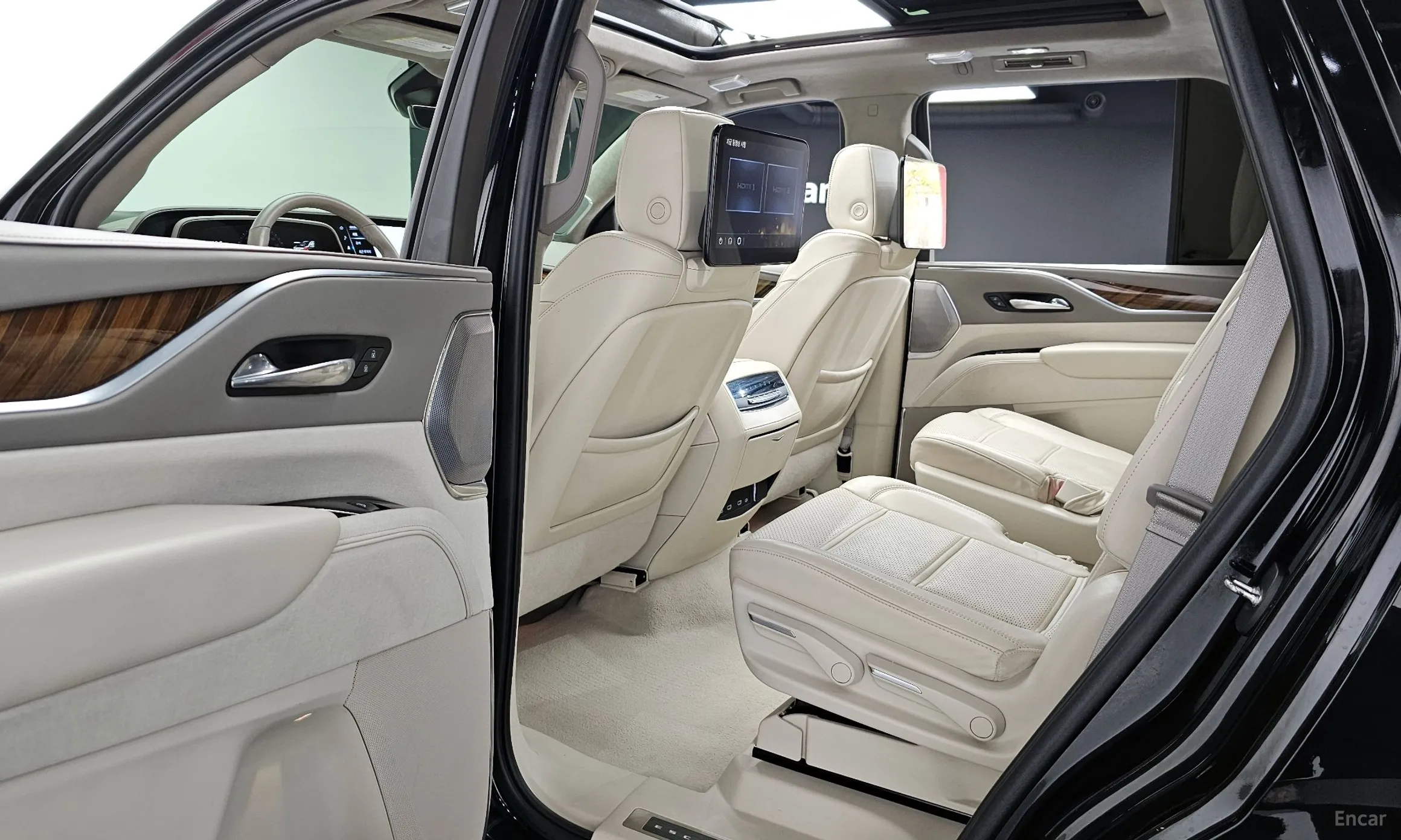 Cadillac Escalade 5th Generation превью 12