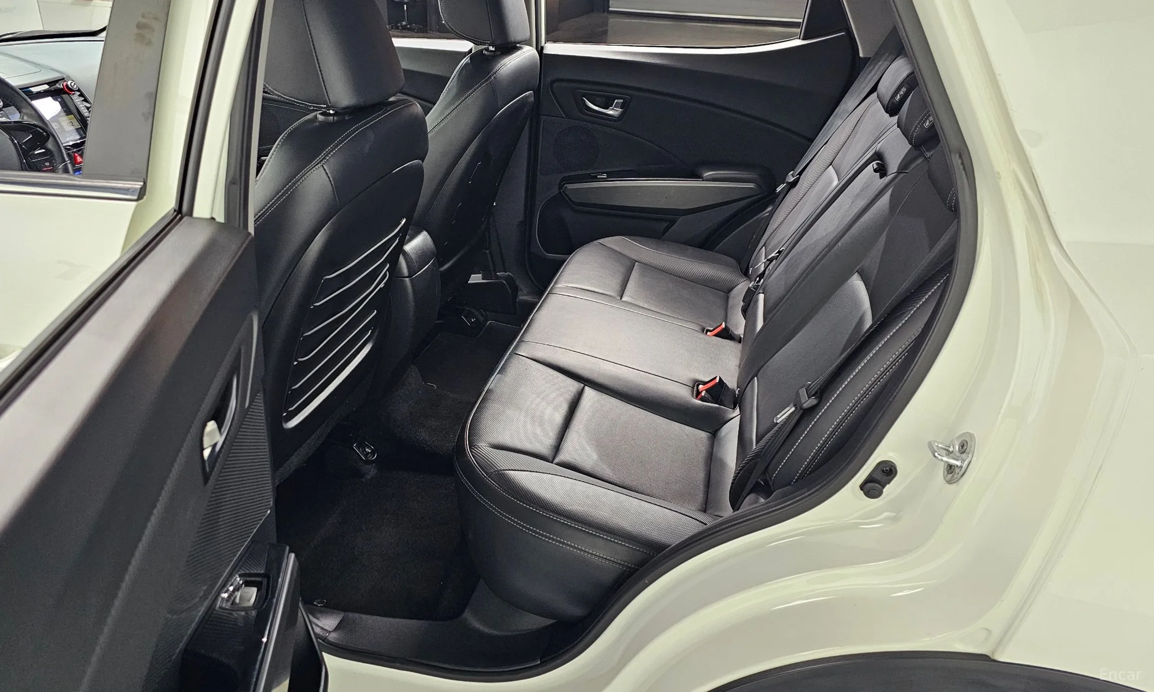 KG Mobility (SsangYong) Tivoli, Lazio превью 12