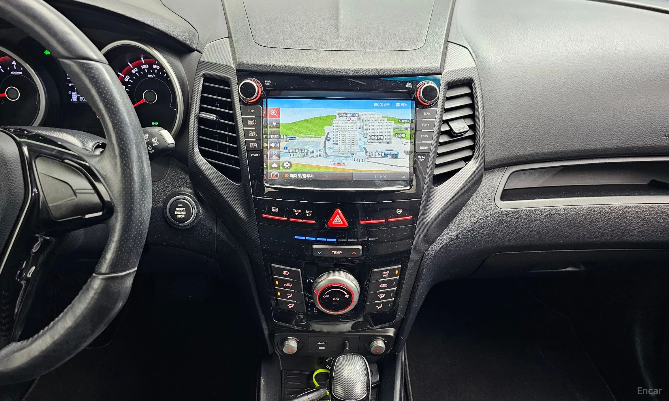 KG Mobility (SsangYong) Tivoli, Lazio превью 16