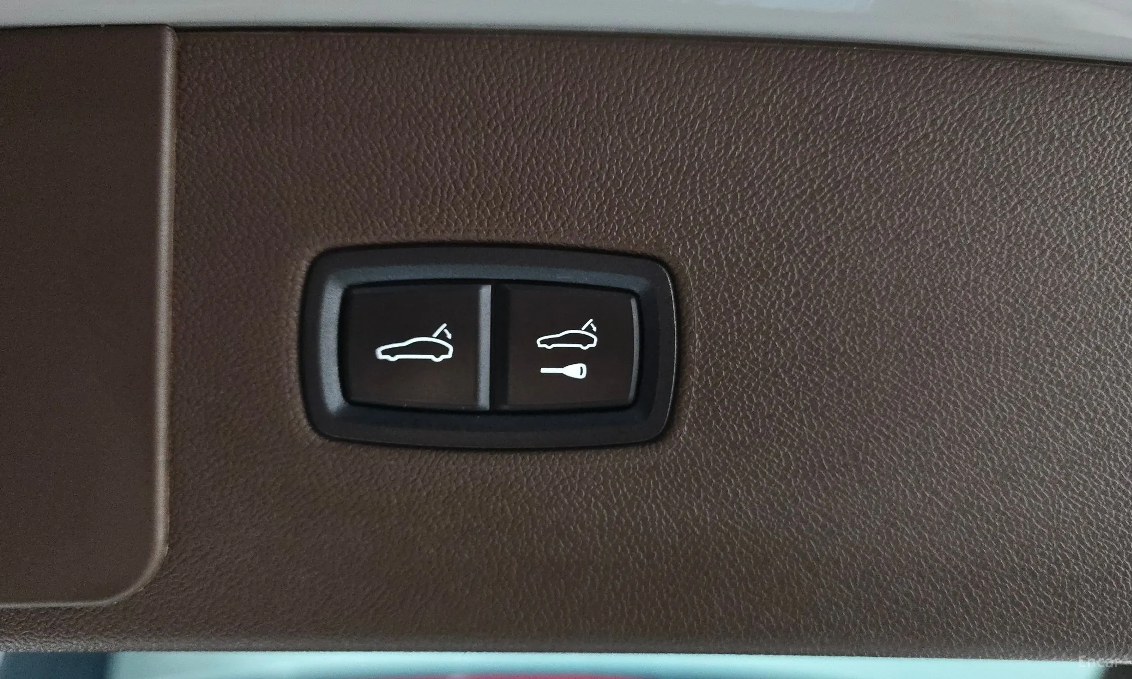 Porsche Cayenne (PO536) превью 20