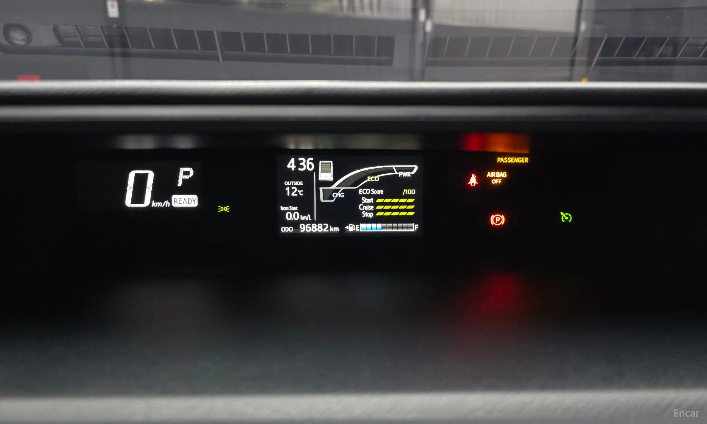 Toyota Prius C превью 8