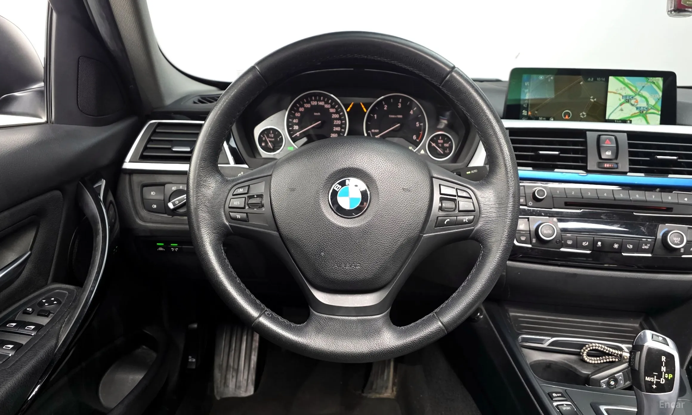 BMW 3 Series (F30) превью 13