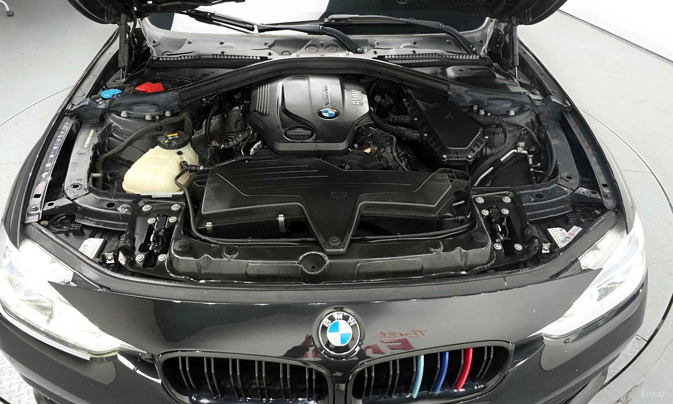 BMW 3 Series (F30) превью 6