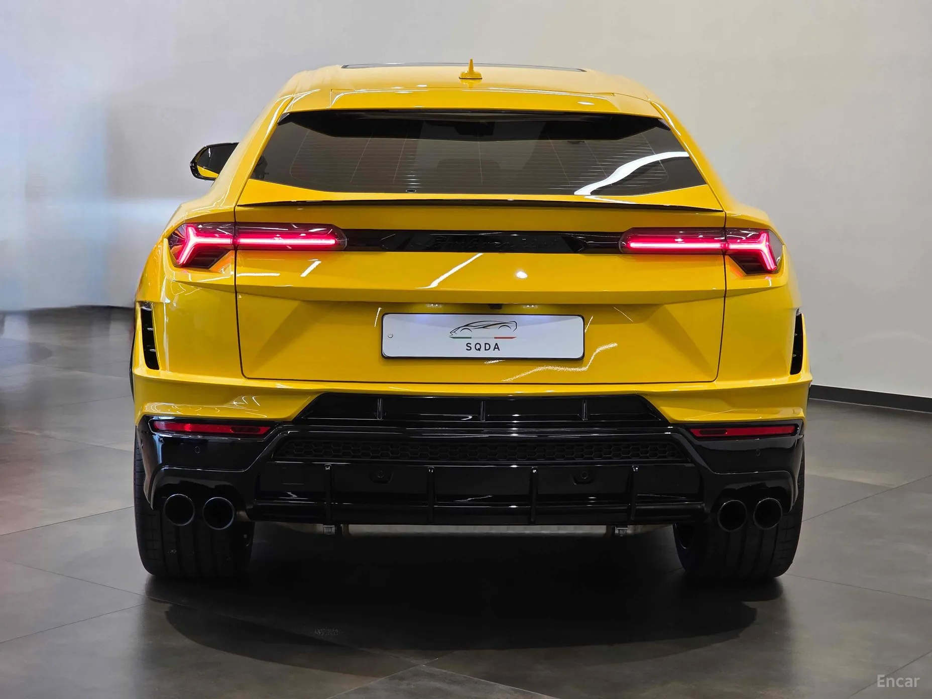 Lamborghini Urus превью 3