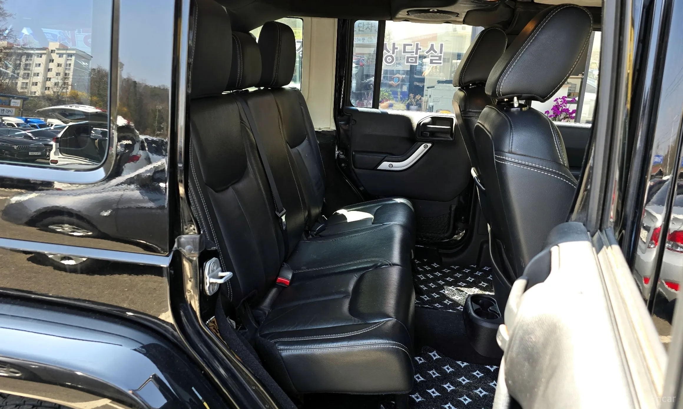 Jeep Wrangler (JK) превью 12