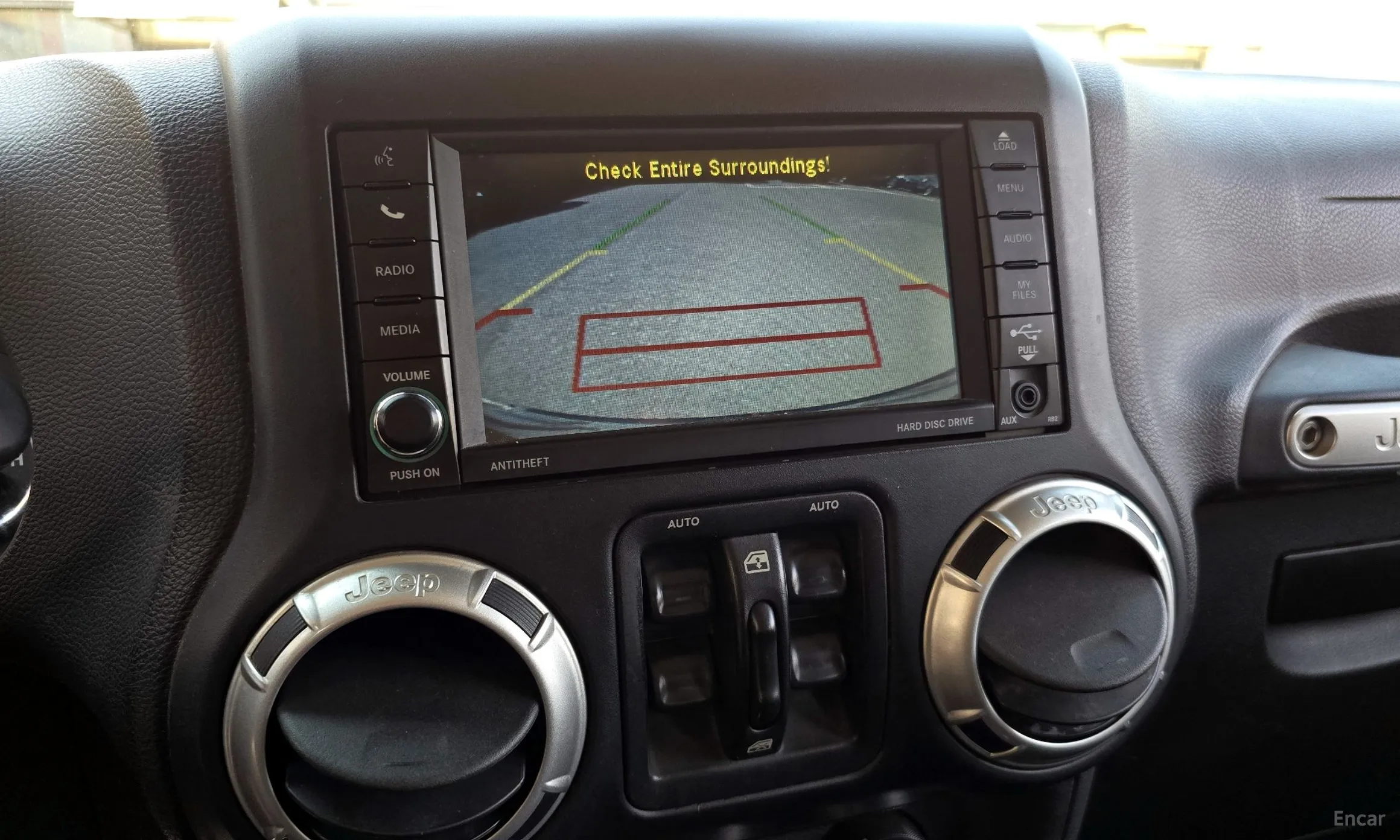 Jeep Wrangler (JK) превью 15