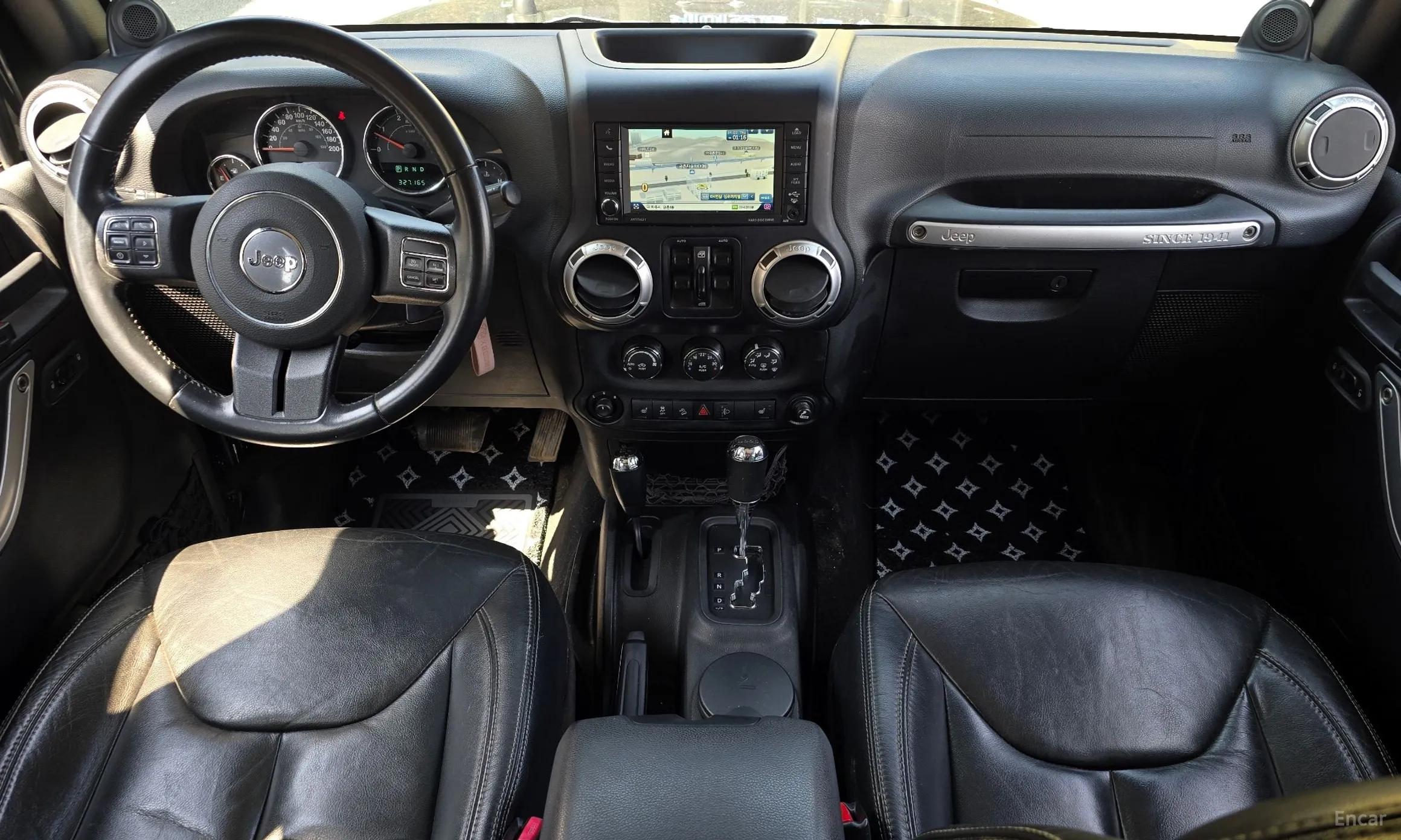 Jeep Wrangler (JK) превью 7