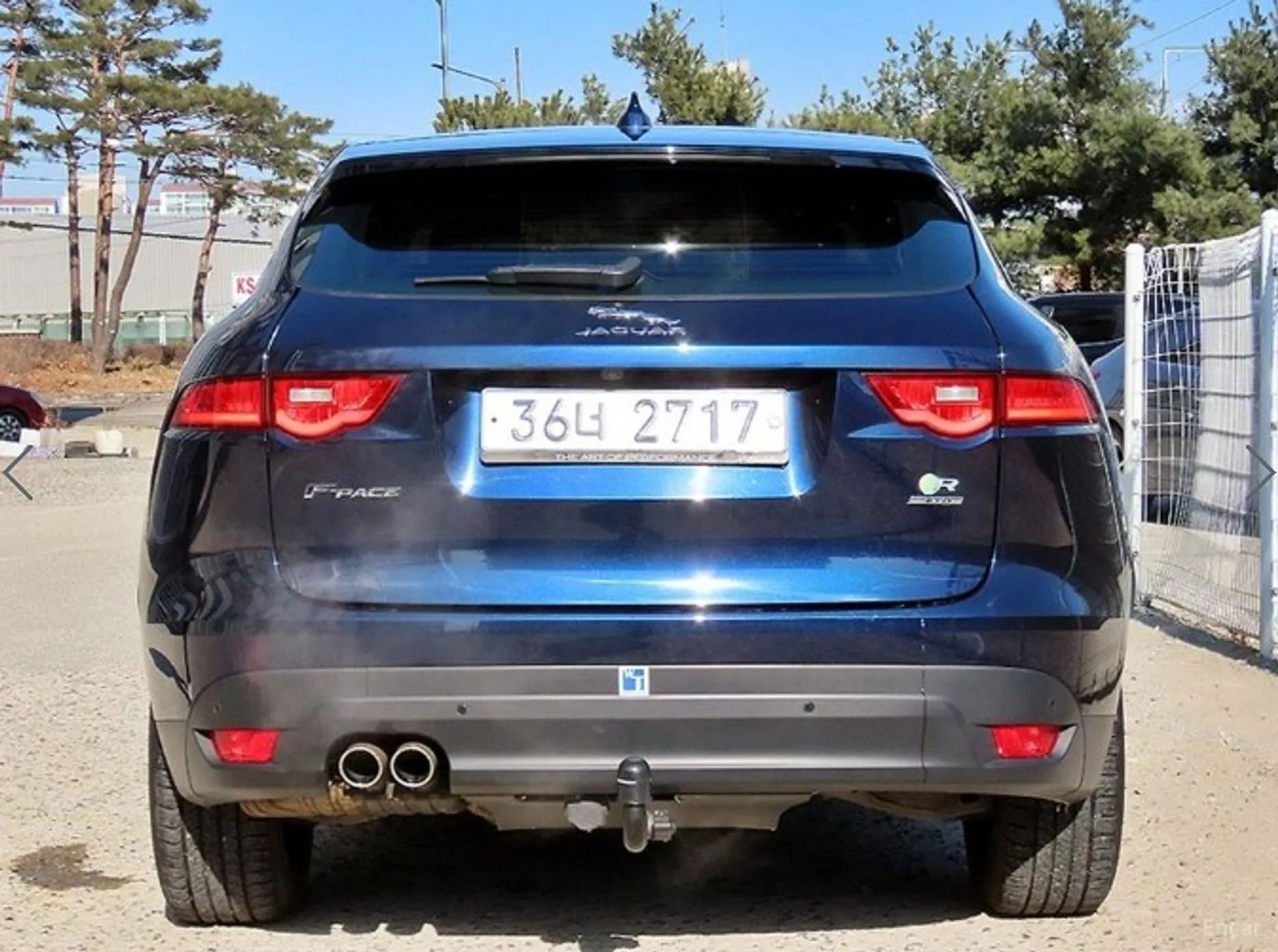 Jaguar F-PACE превью 4