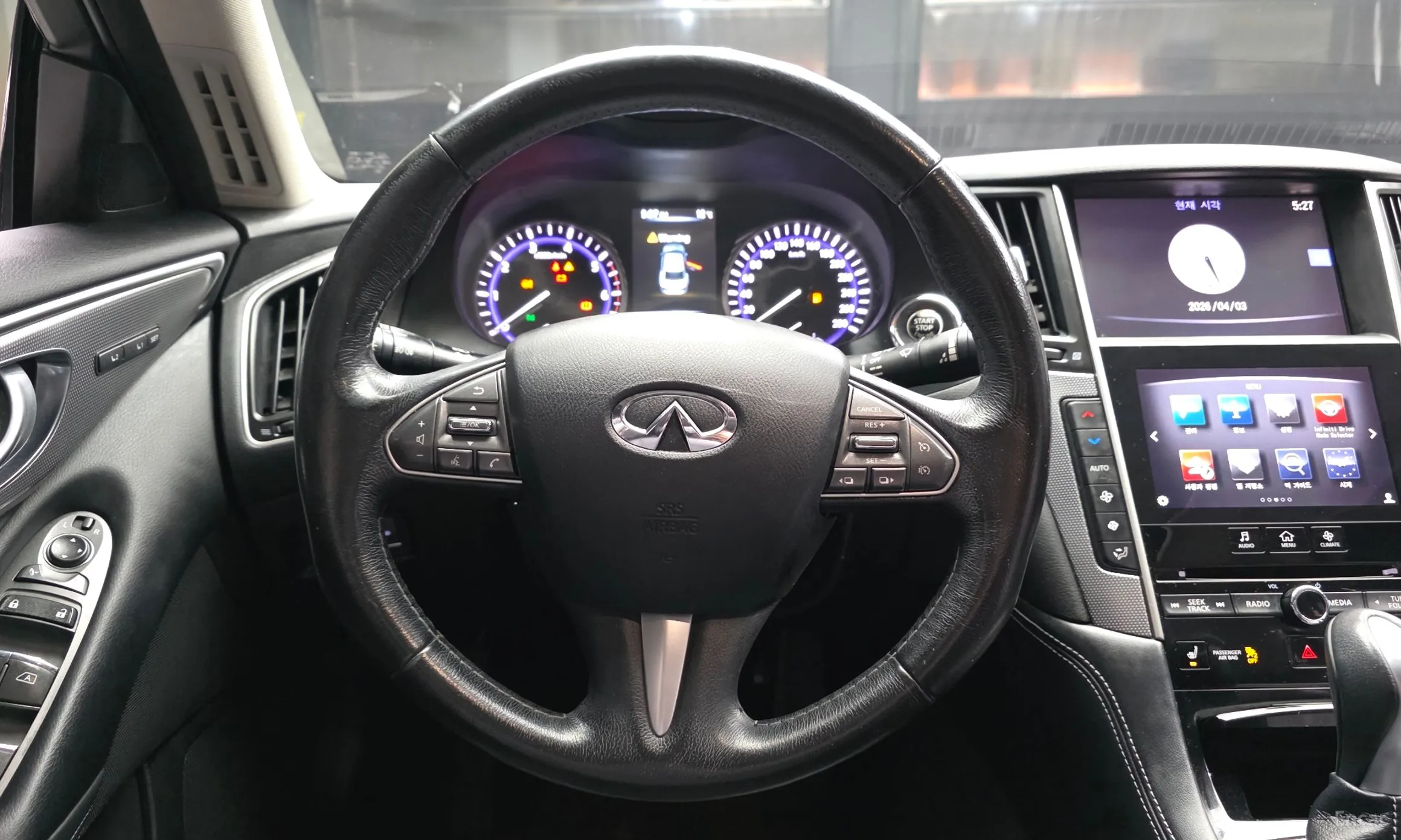 Infiniti Q50 превью 13