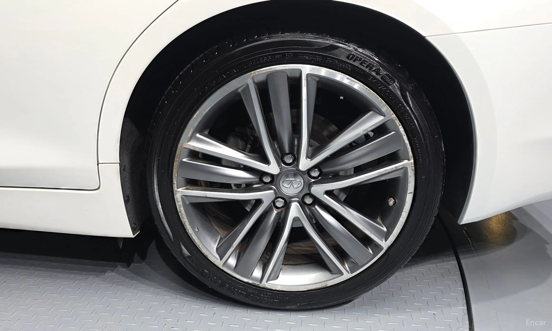 Infiniti Q50 превью 5