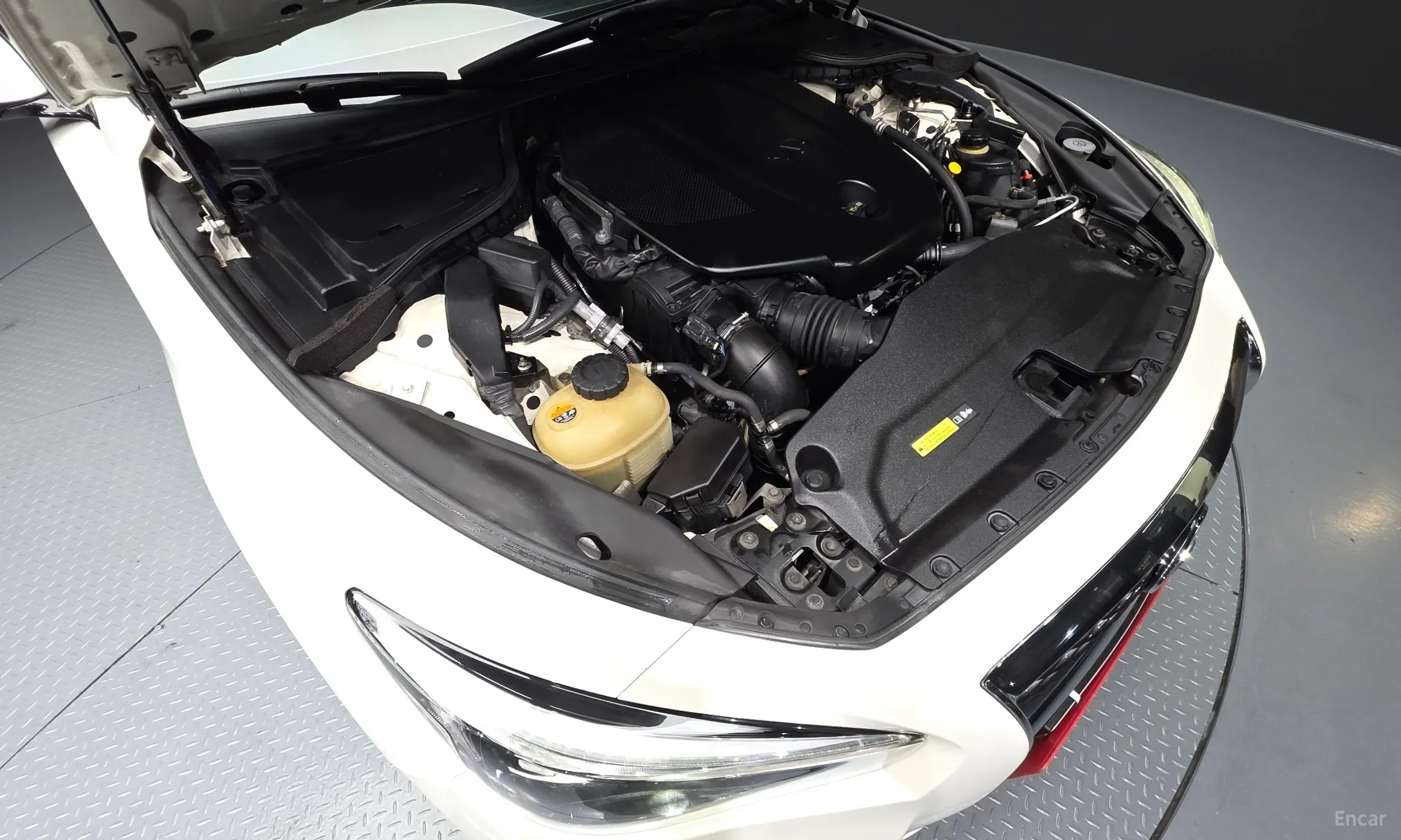 Infiniti Q50 превью 6