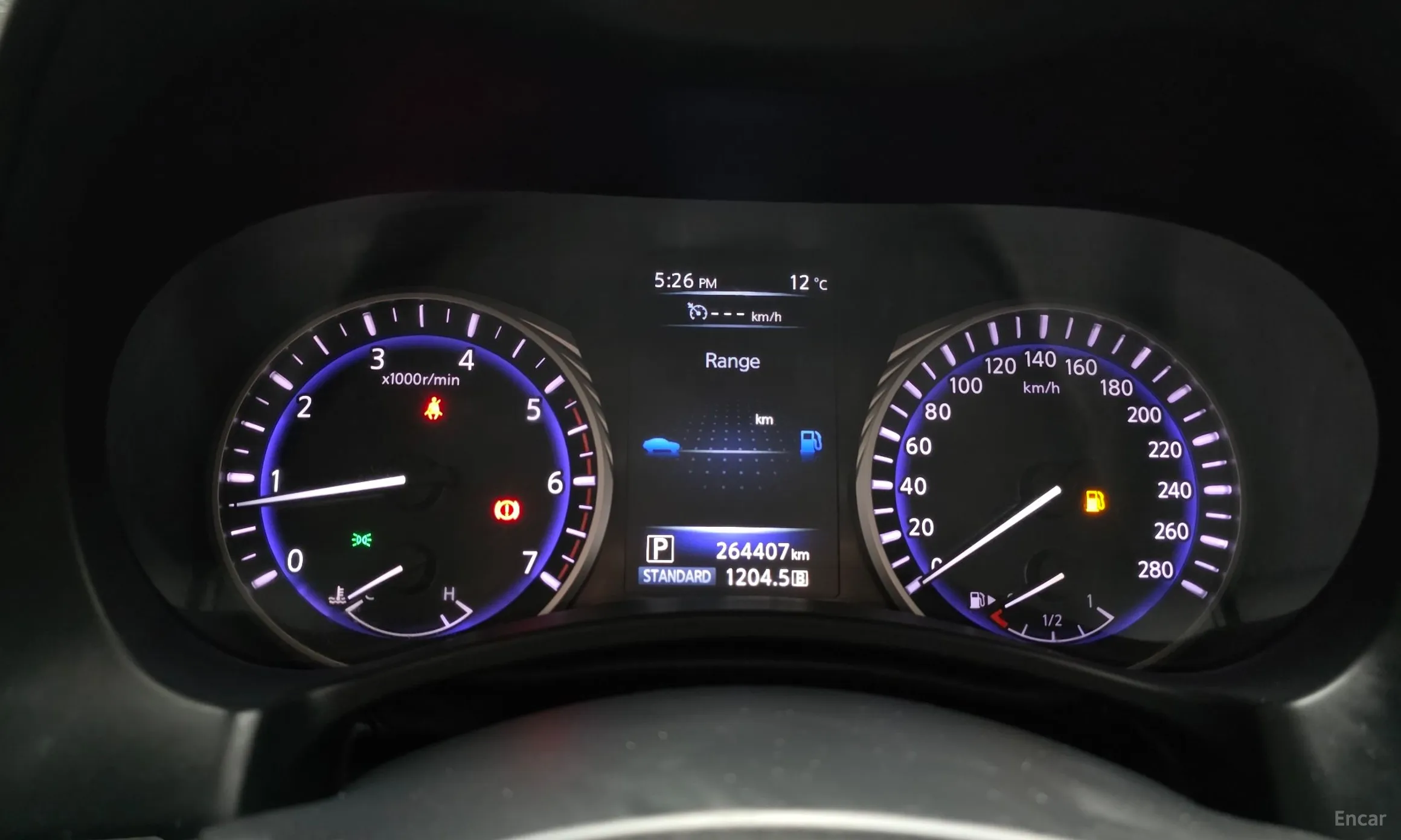 Infiniti Q50 превью 8