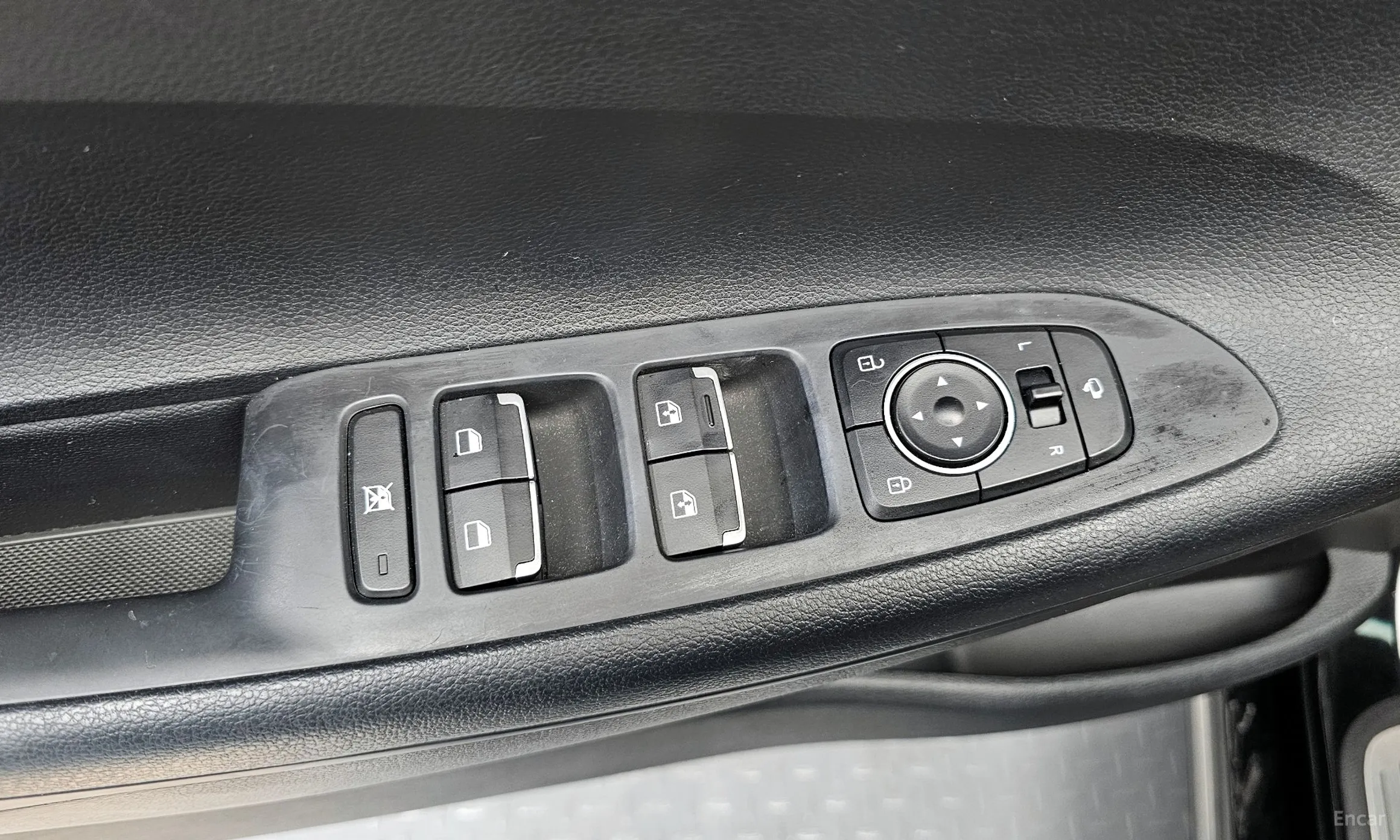 Hyundai Grandeur IG превью 14