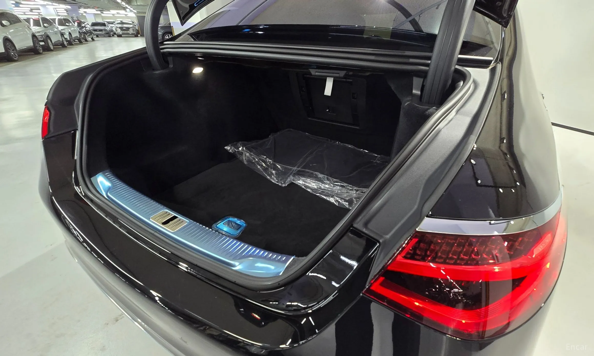 Mercedes Benz S-Class W223 превью 10