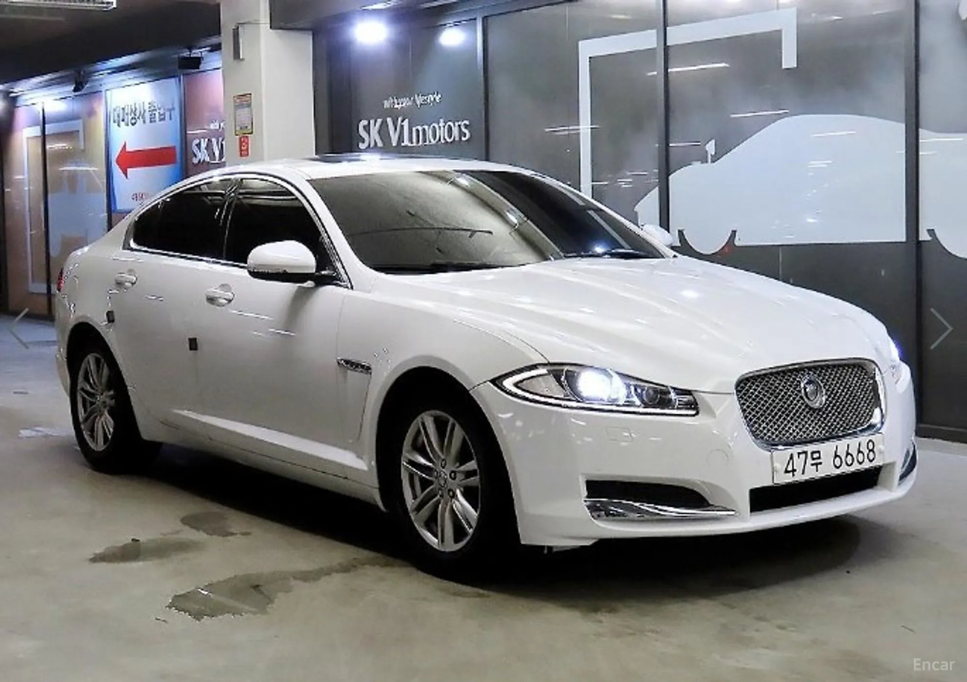 Jaguar New XF