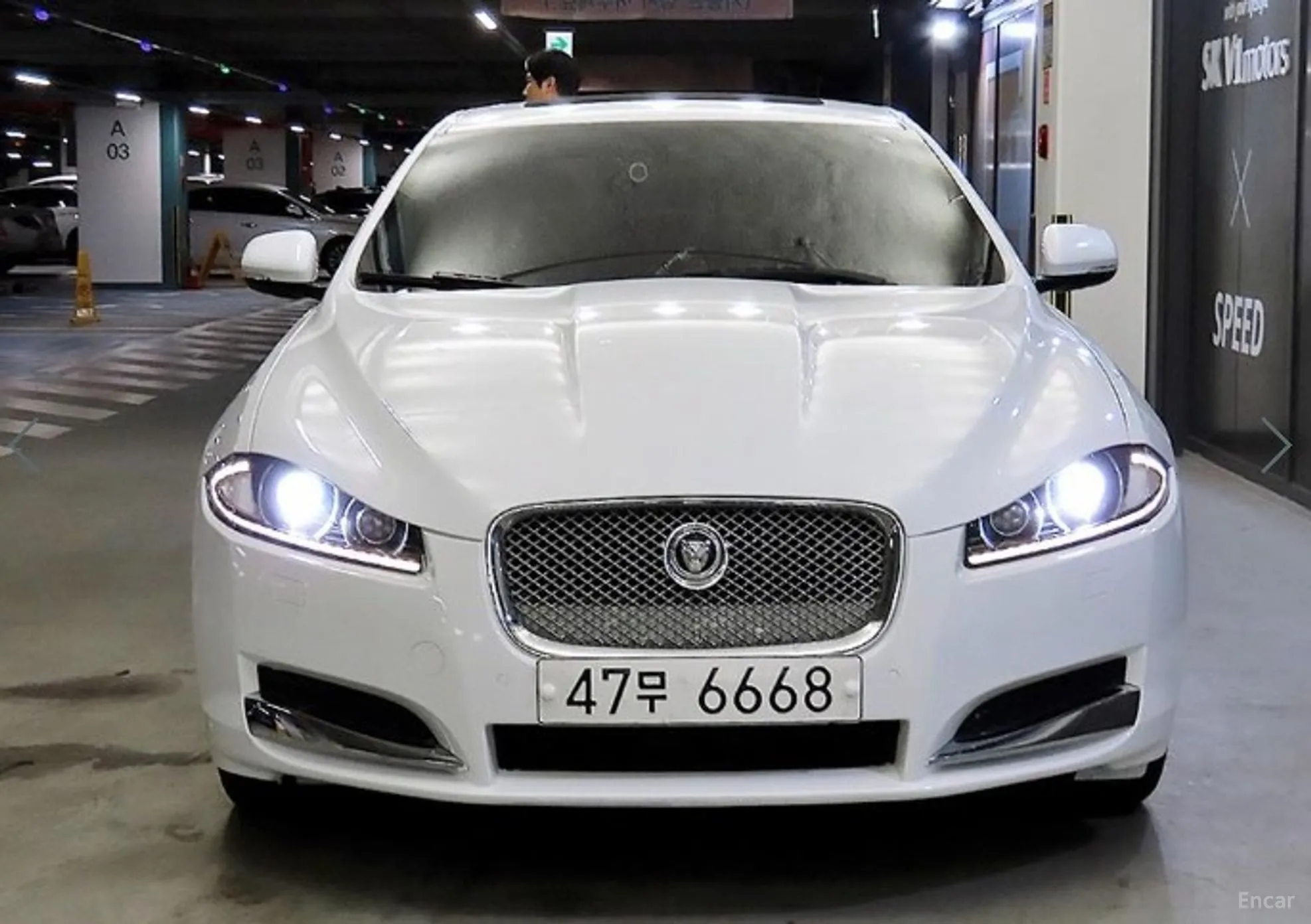 Jaguar New XF
