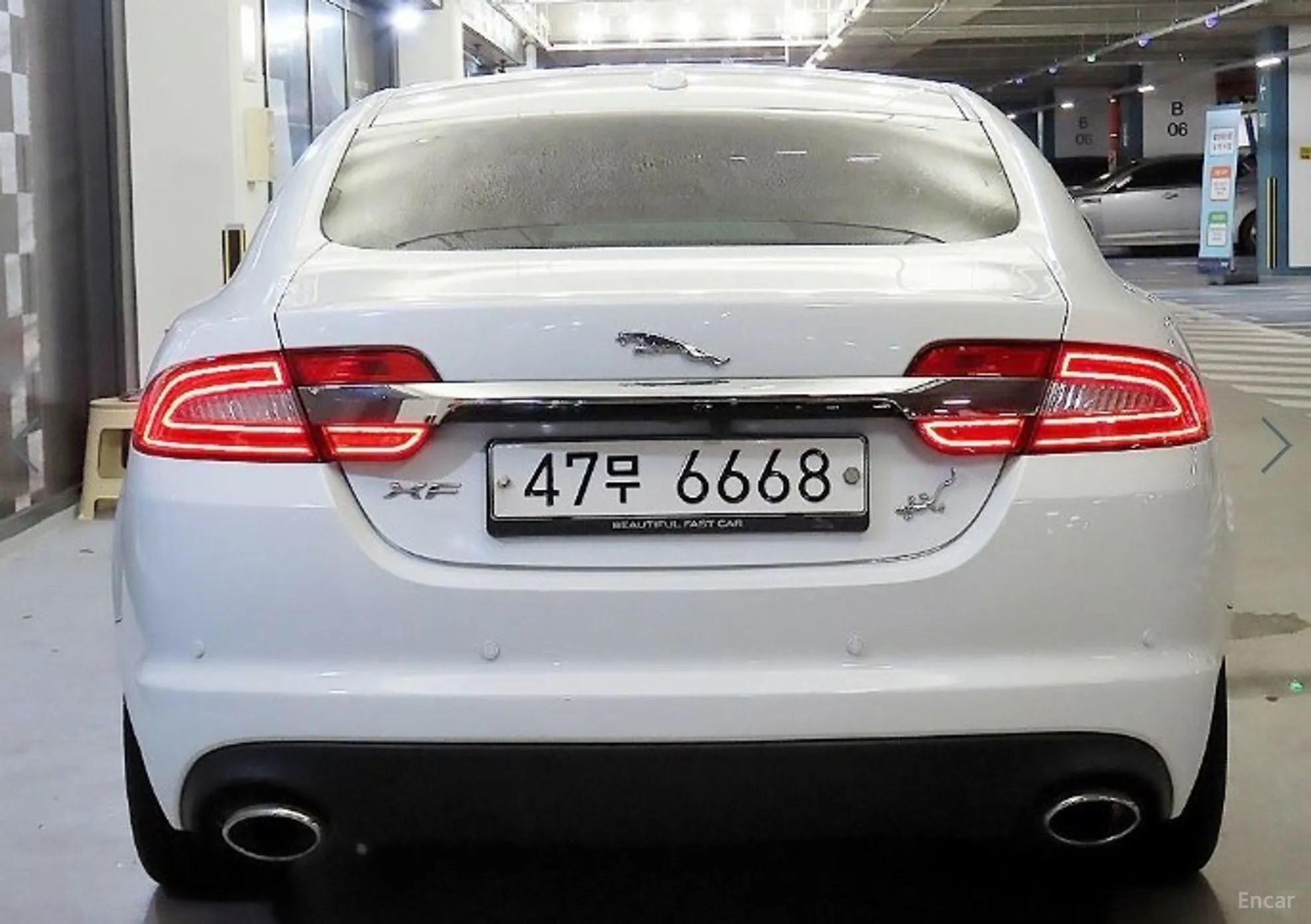 Jaguar New XF превью 5